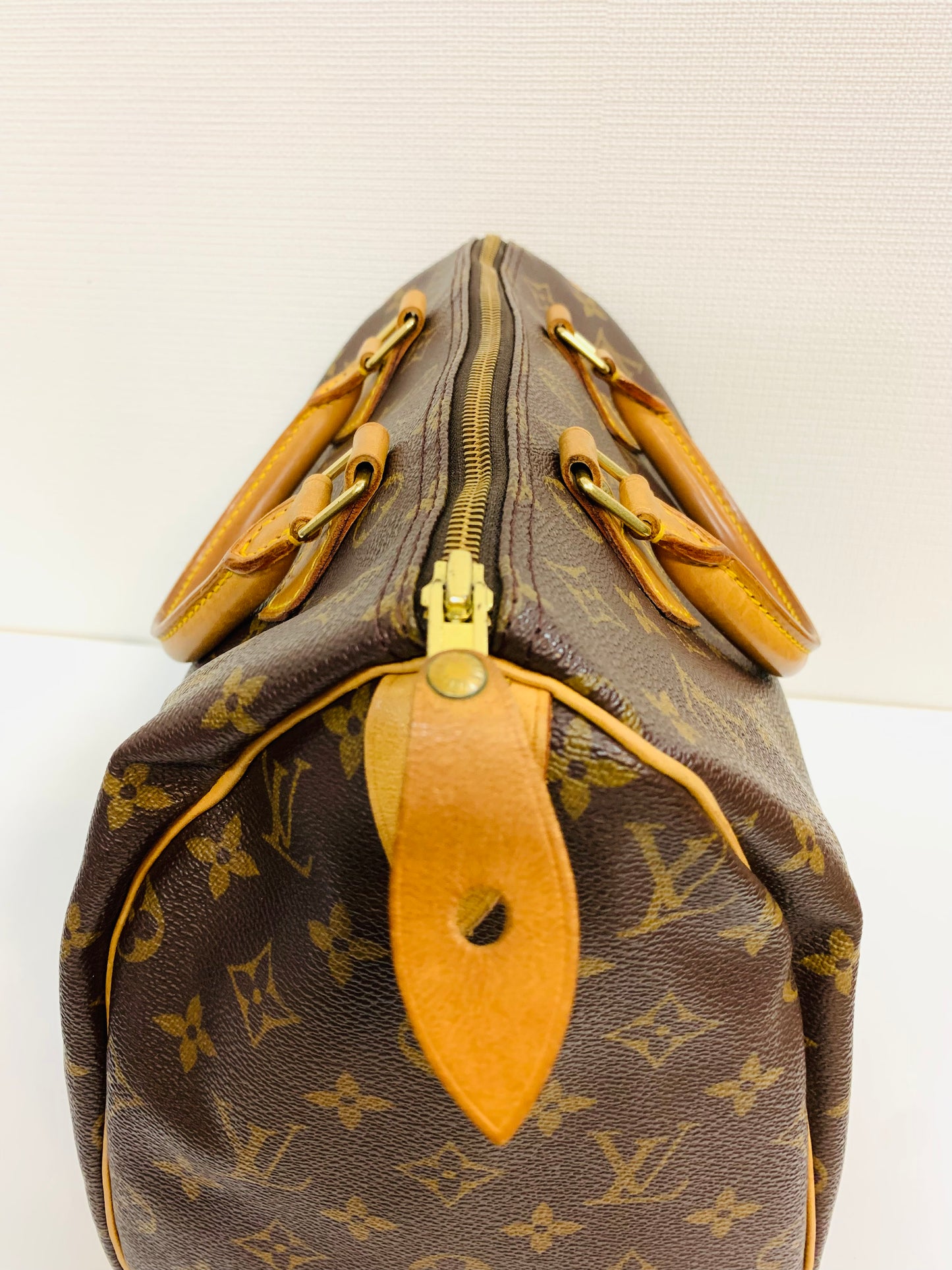 USED LOUIS VUITTON SPEEDY 30