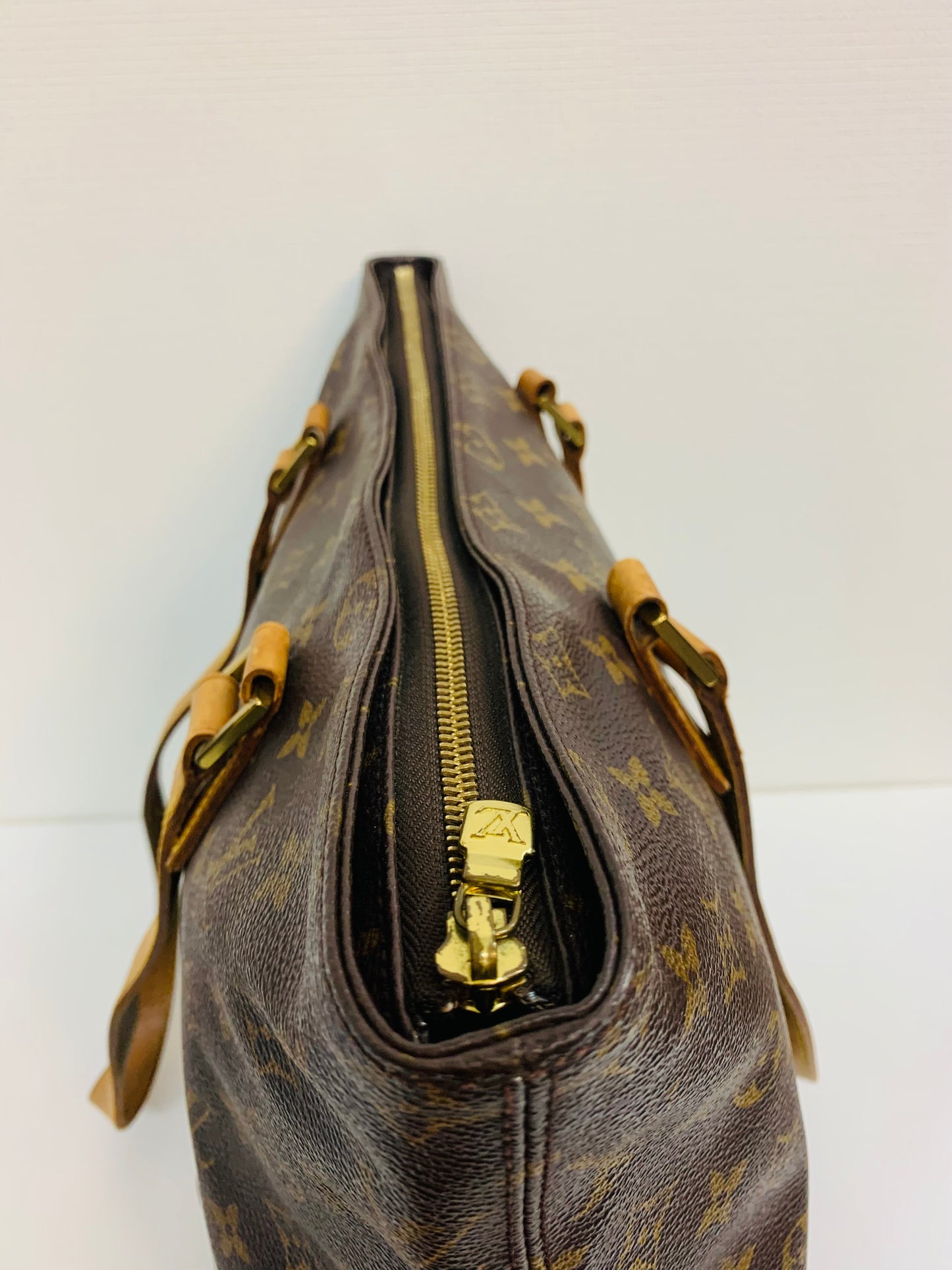 LOUIS VUITTON CABAS MEZZO TOTE BAG