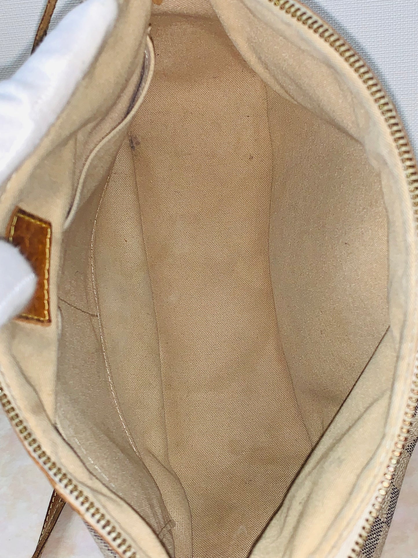 LOUIS VUITTON Siracusa PM Damier Azur