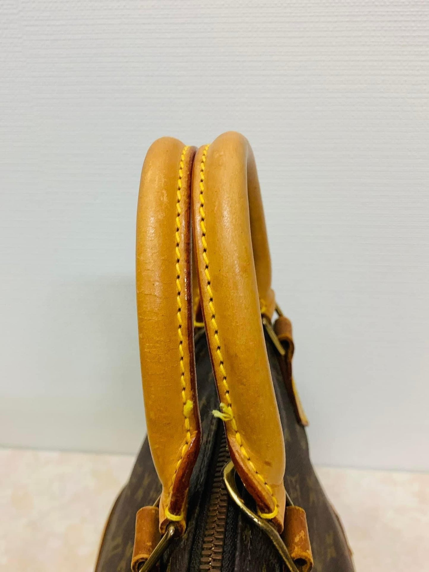 LOUIS VUITTON ALMA PM
