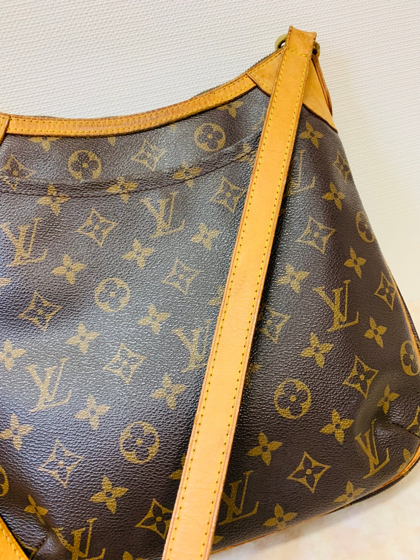 LOUIS VUITTON ODEON PM