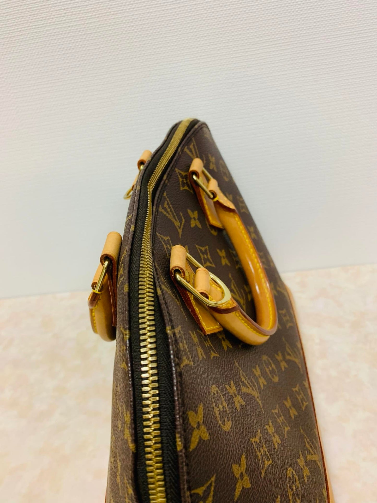 LOUIS VUITTON ALMA PM