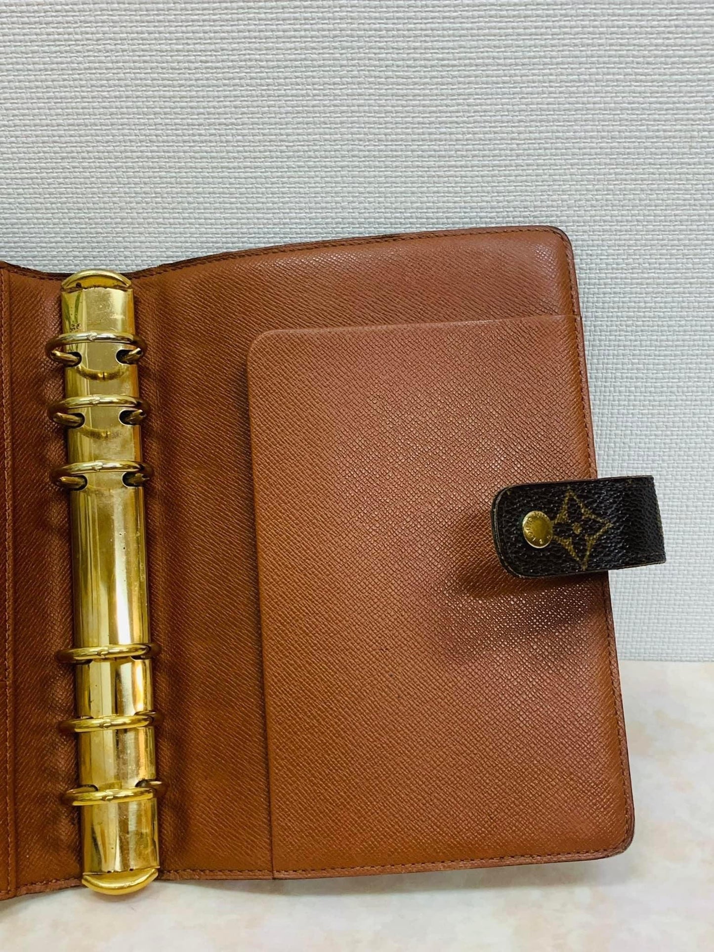 AUTHENTIC LOUIS VUITTON Agenda MM Monogram