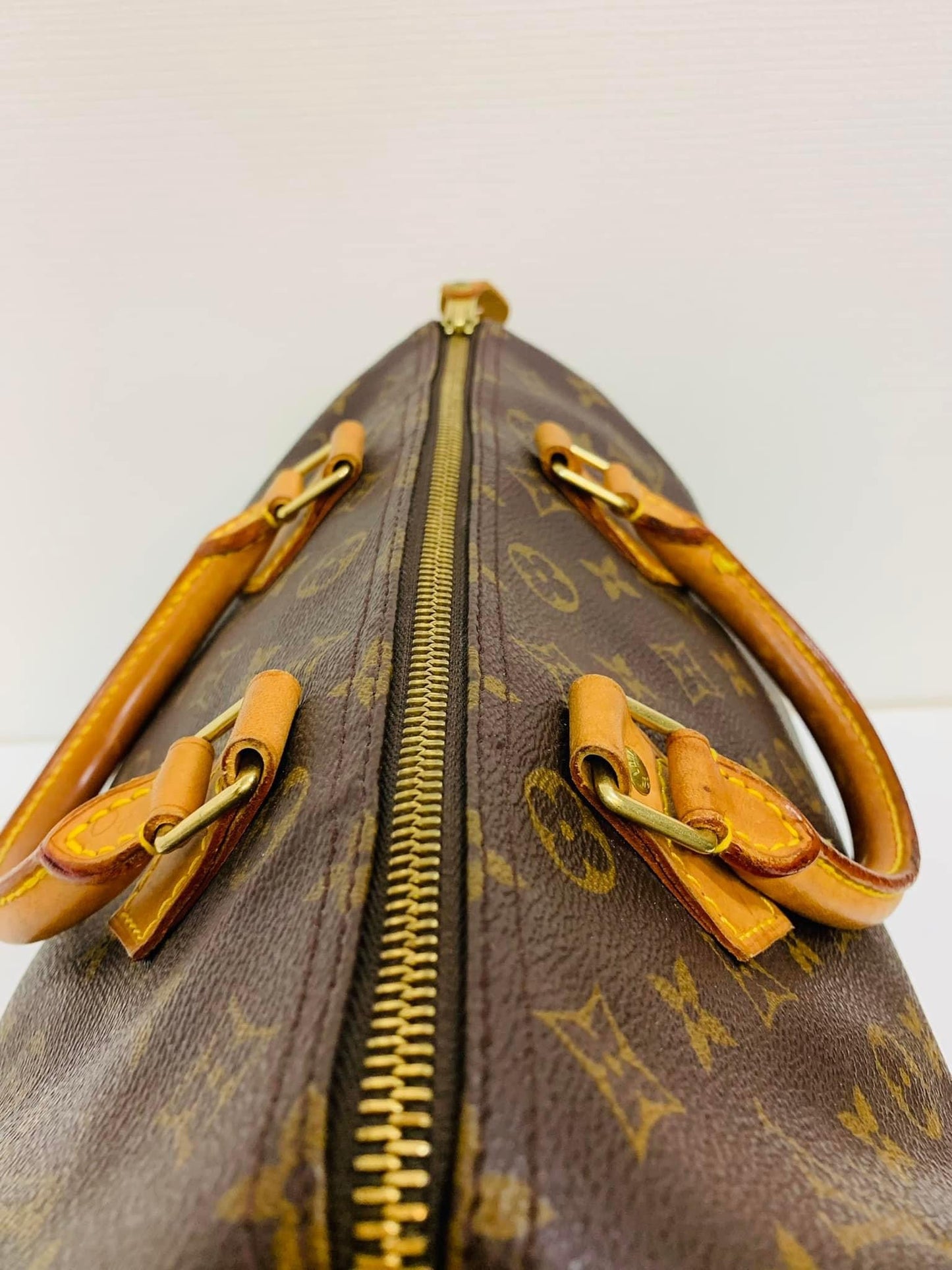 LOUIS VUITTON SPEEDY 30