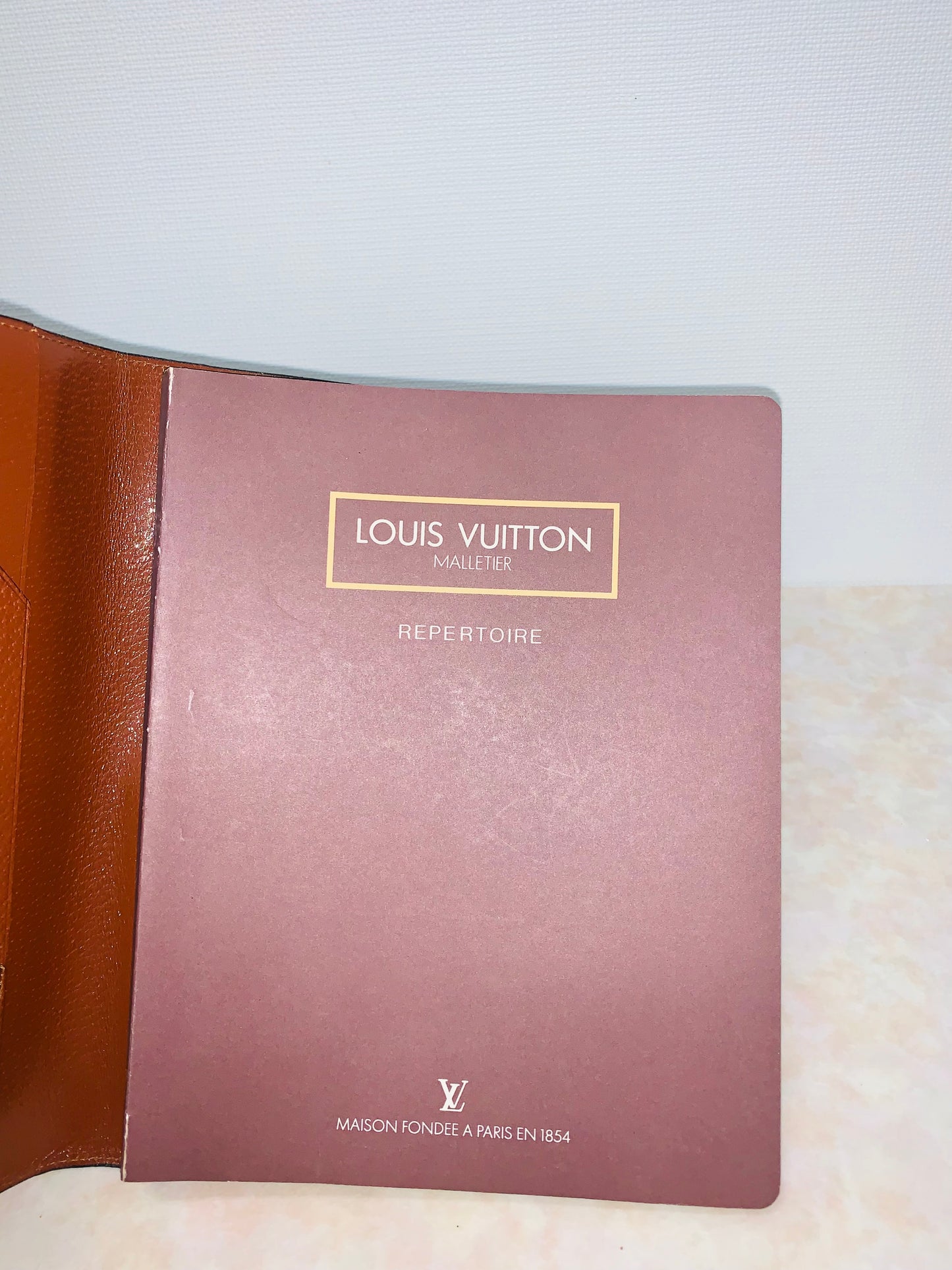 LOUIS VUITTON Vintage Desk Agenda 1983