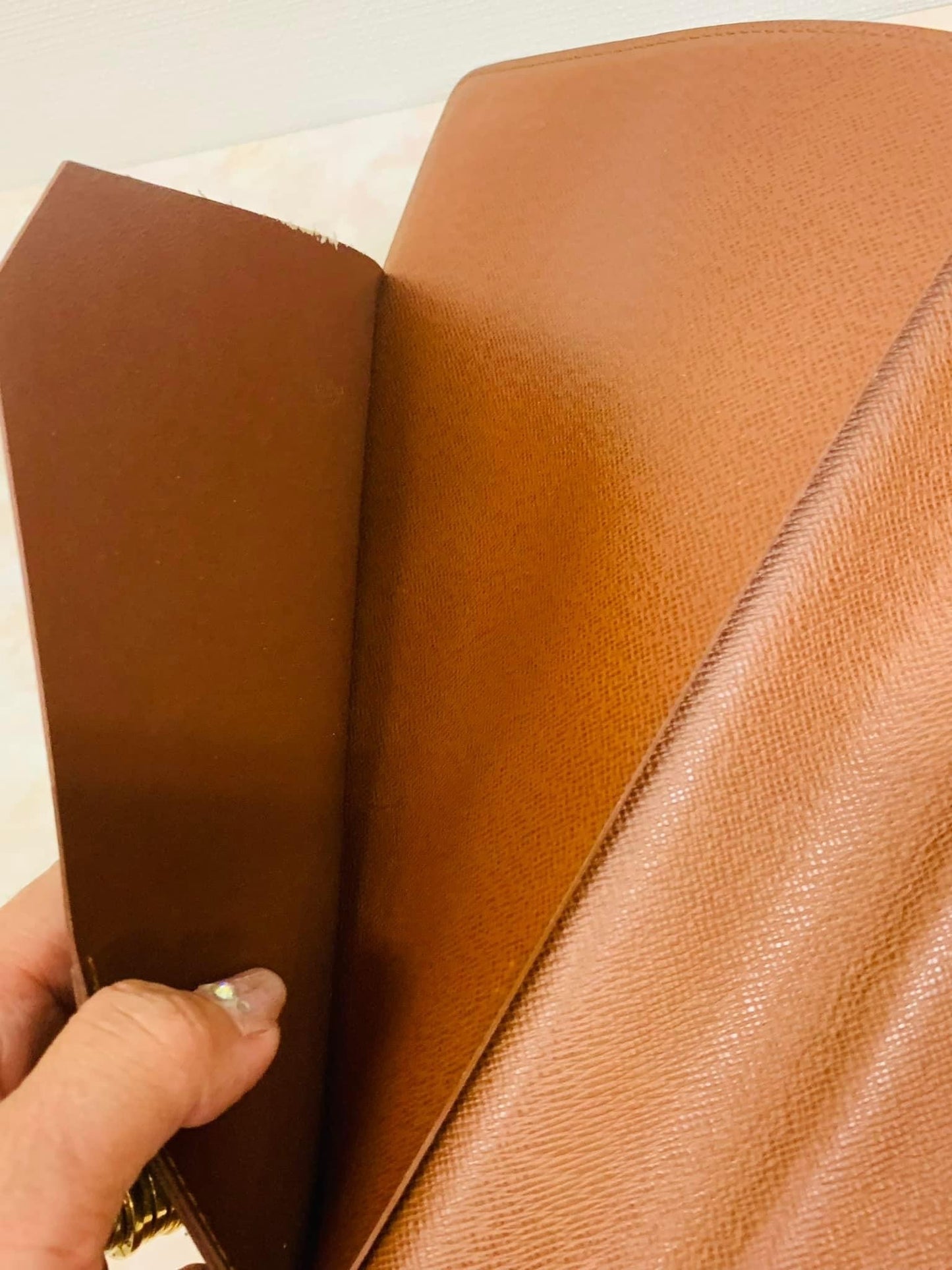 LOUIS VUITTON DESK AGENDA