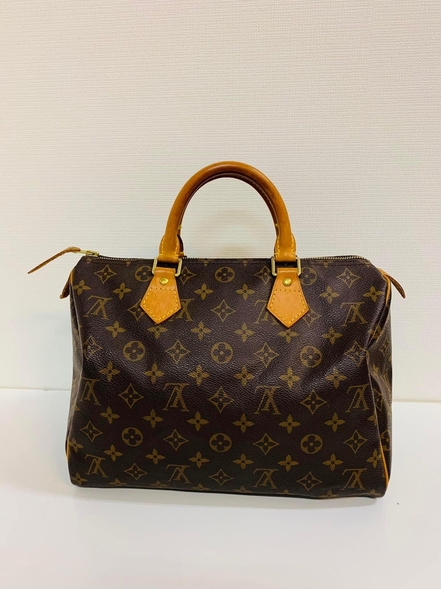 LOUIS VUITTON SPEEDY 30
