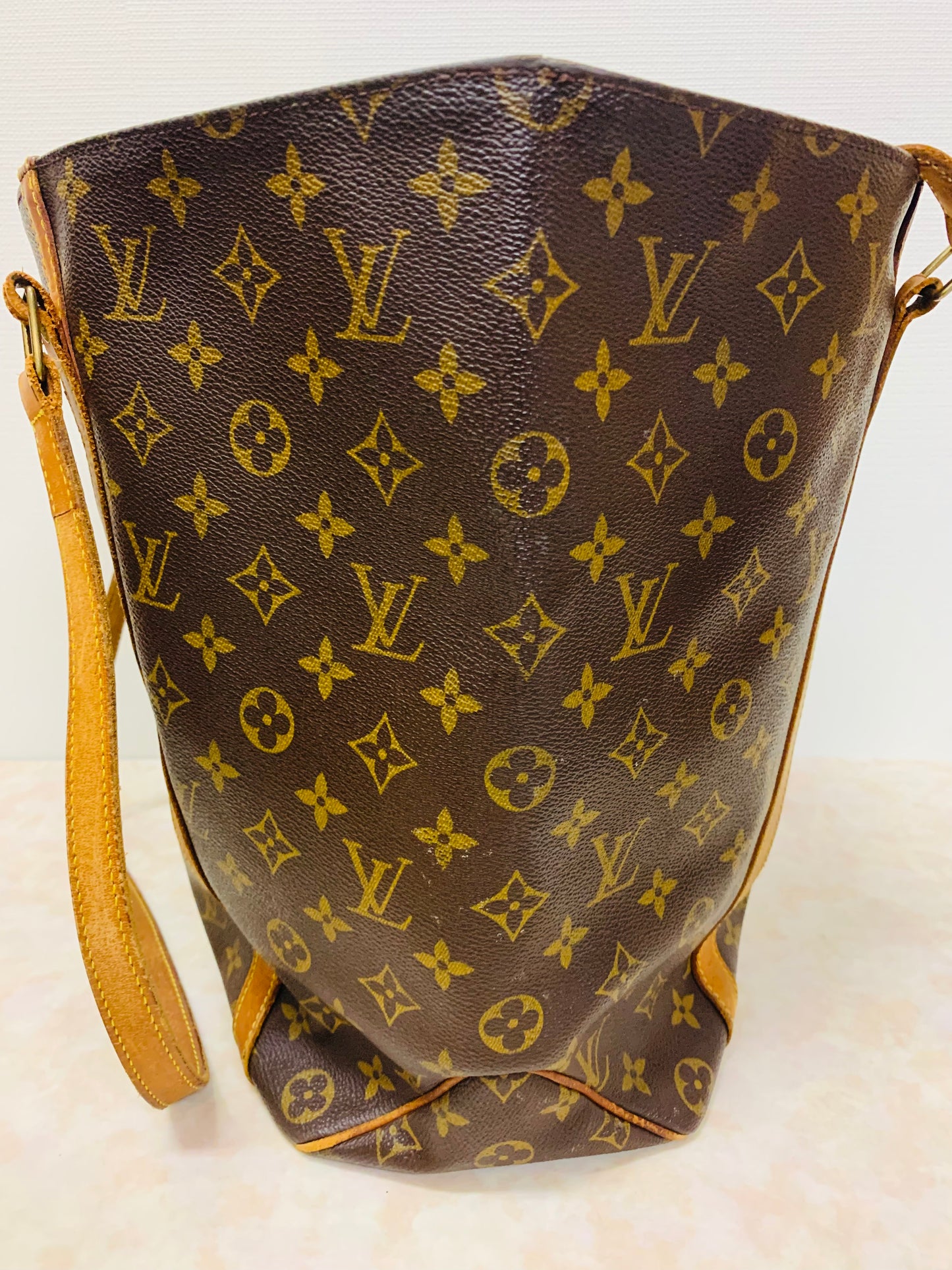 LOUIS VUITTON Sac Shopping Tote Bag