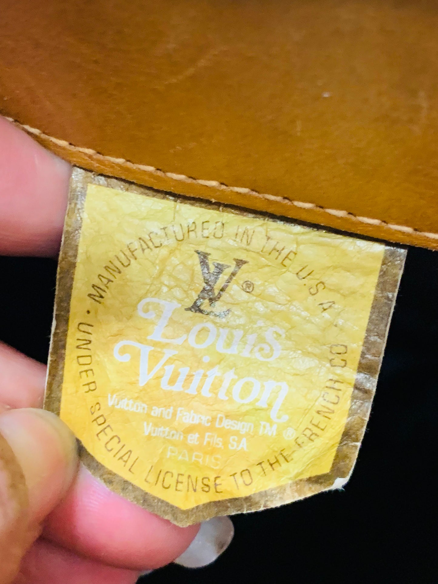 LOUIS VUITTON Bucket PM French Company