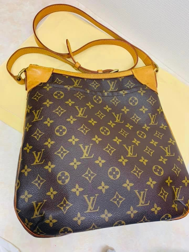 LOUIS VUITTON ODION MM