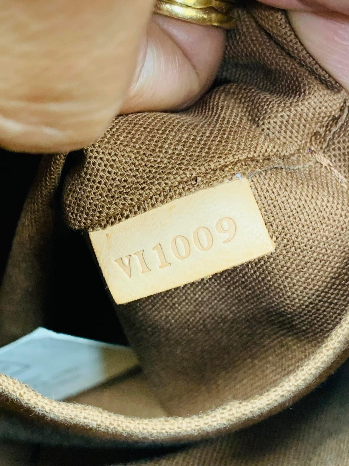 LOUIS VUITTON ODION MM