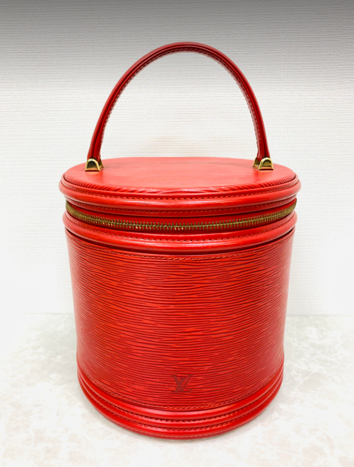 ❇️Cannes Vanity bag in Epi Red❇️