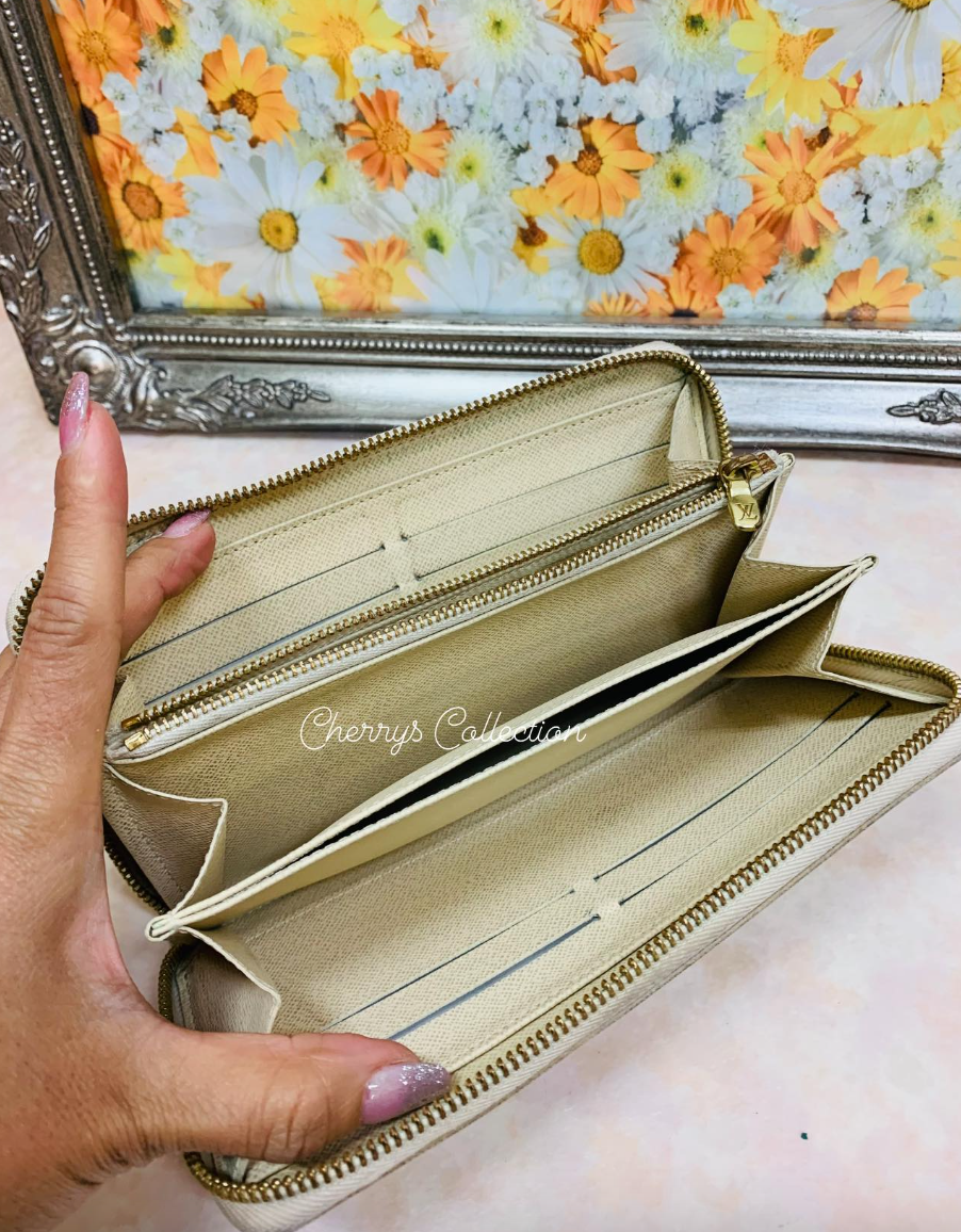 🌸Zippy Wallet Damier Azur🌸