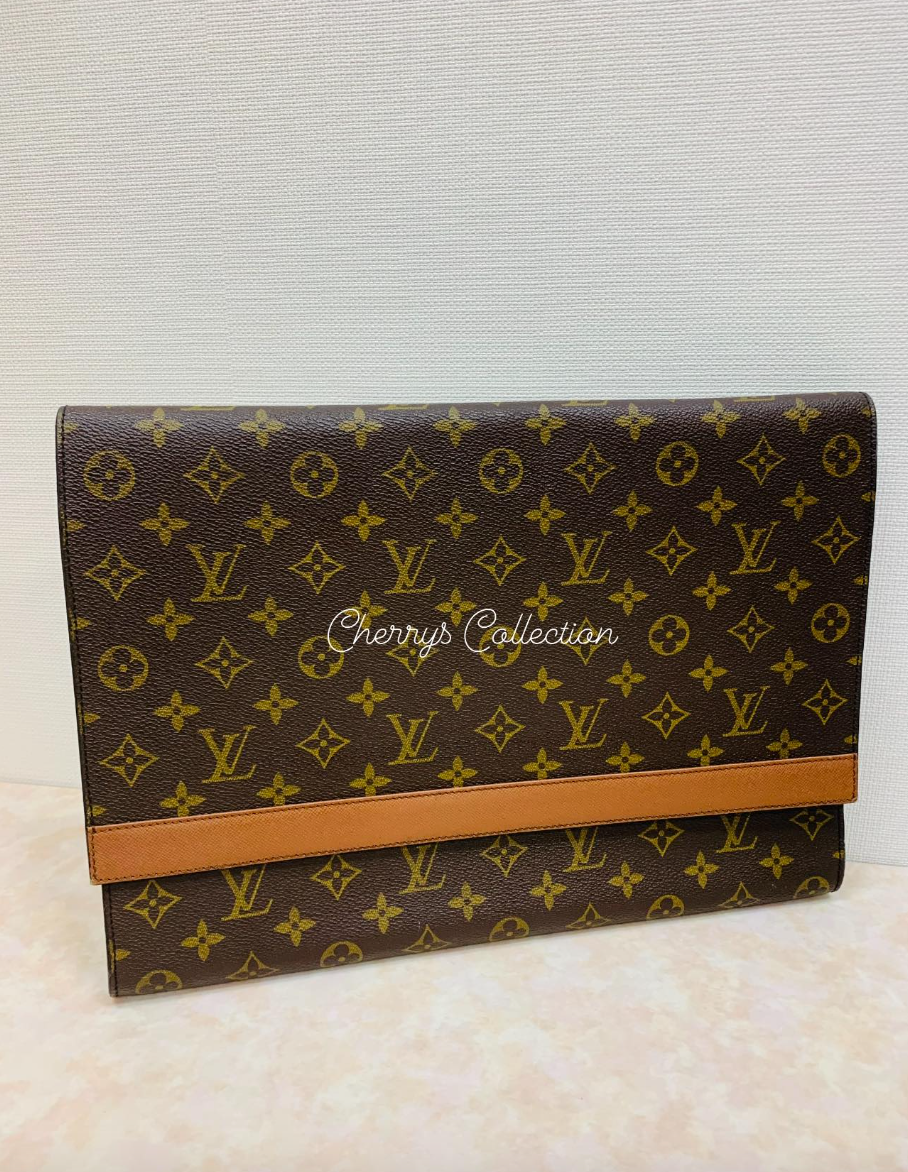 💚 Carryall Portfolio Clutch bag💚