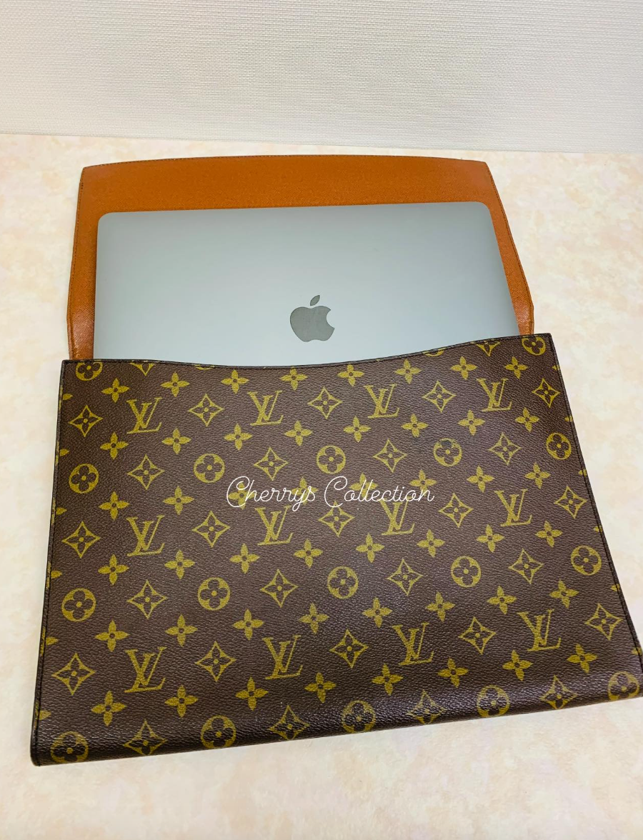 💚 Carryall Portfolio Clutch bag💚