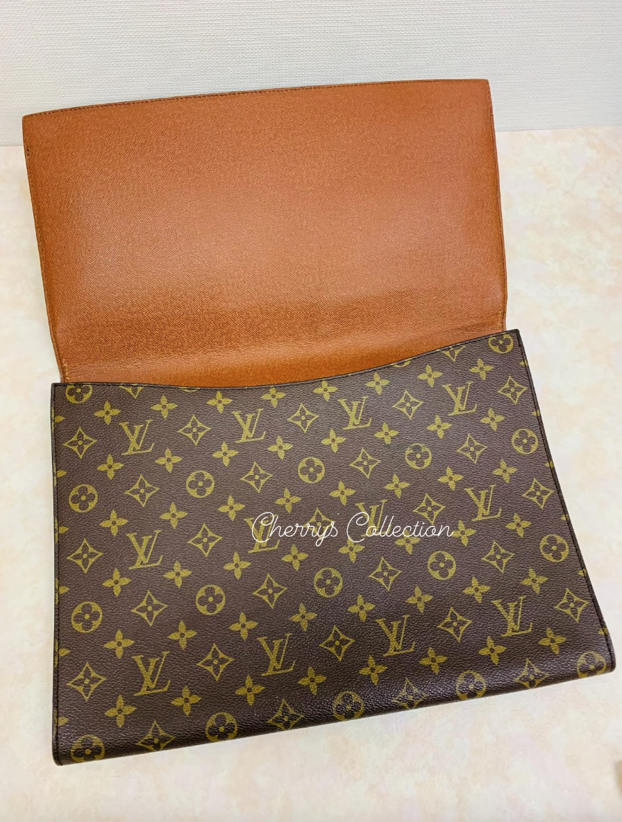 💚 Carryall Portfolio Clutch bag💚