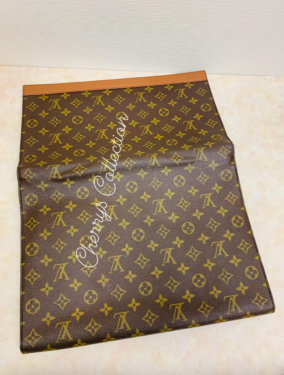 💚 Carryall Portfolio Clutch bag💚