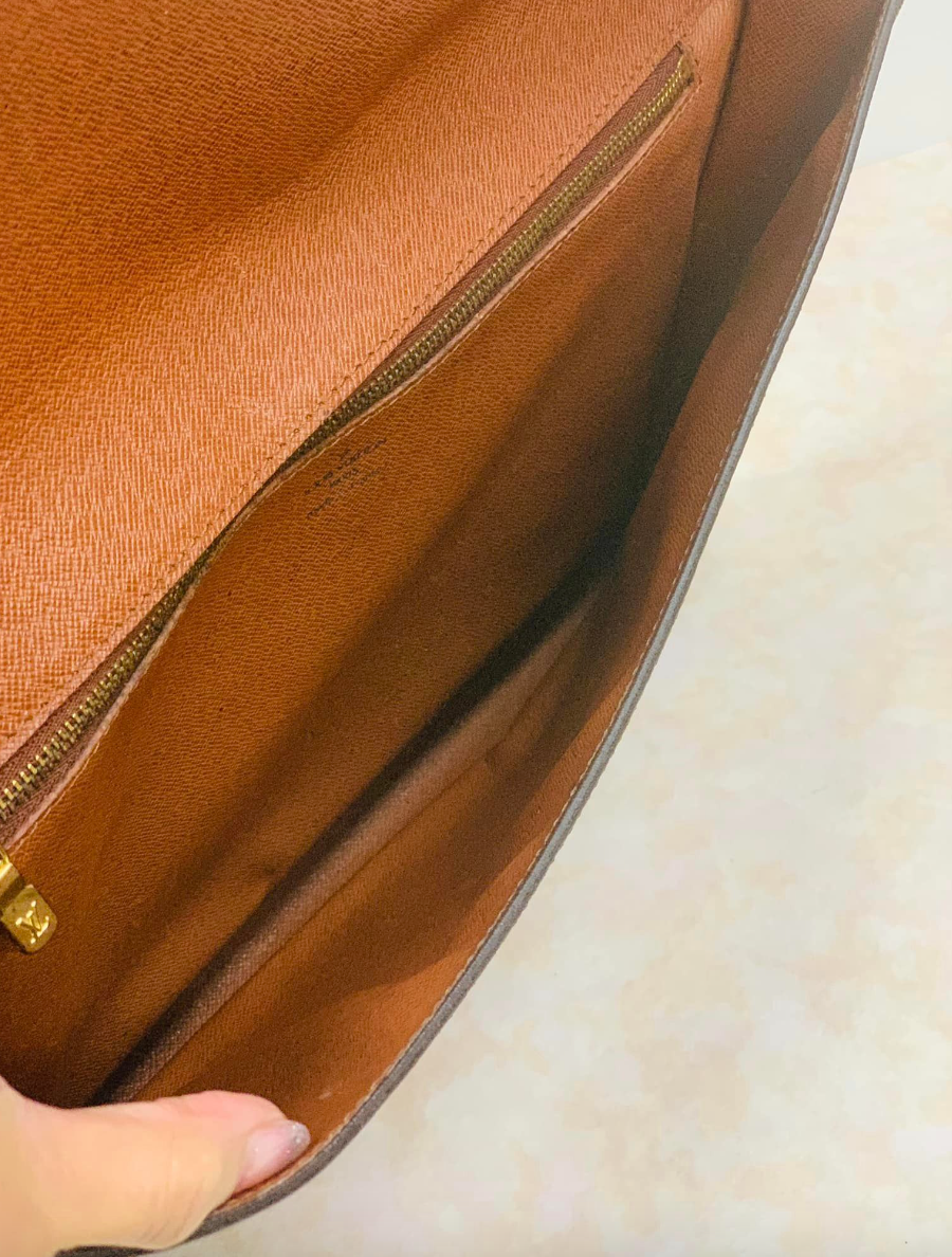 💚 Carryall Portfolio Clutch bag💚