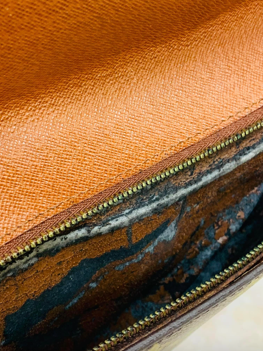 💚 Carryall Portfolio Clutch bag💚