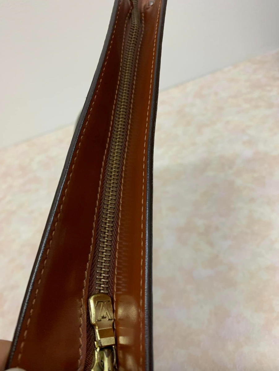 Pochette Homme Monogram