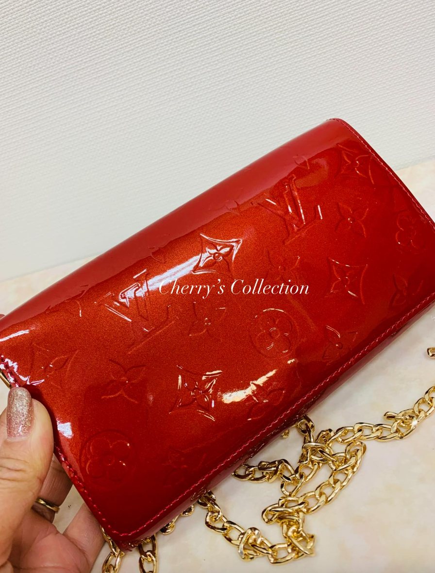 ❇️Vernia Crossbody Chain Wallet ❇️