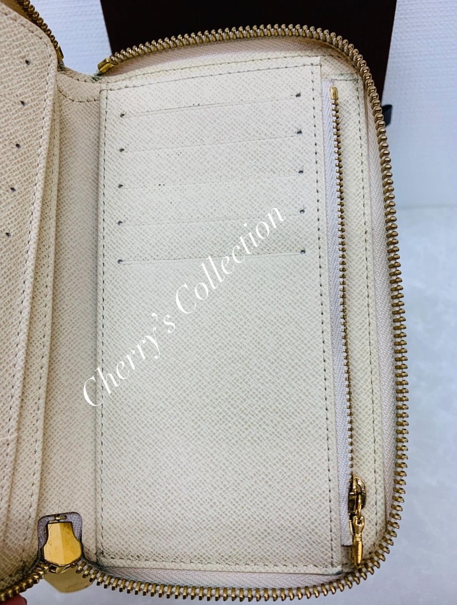 ❇️Zippy Compact wallet DA❇️