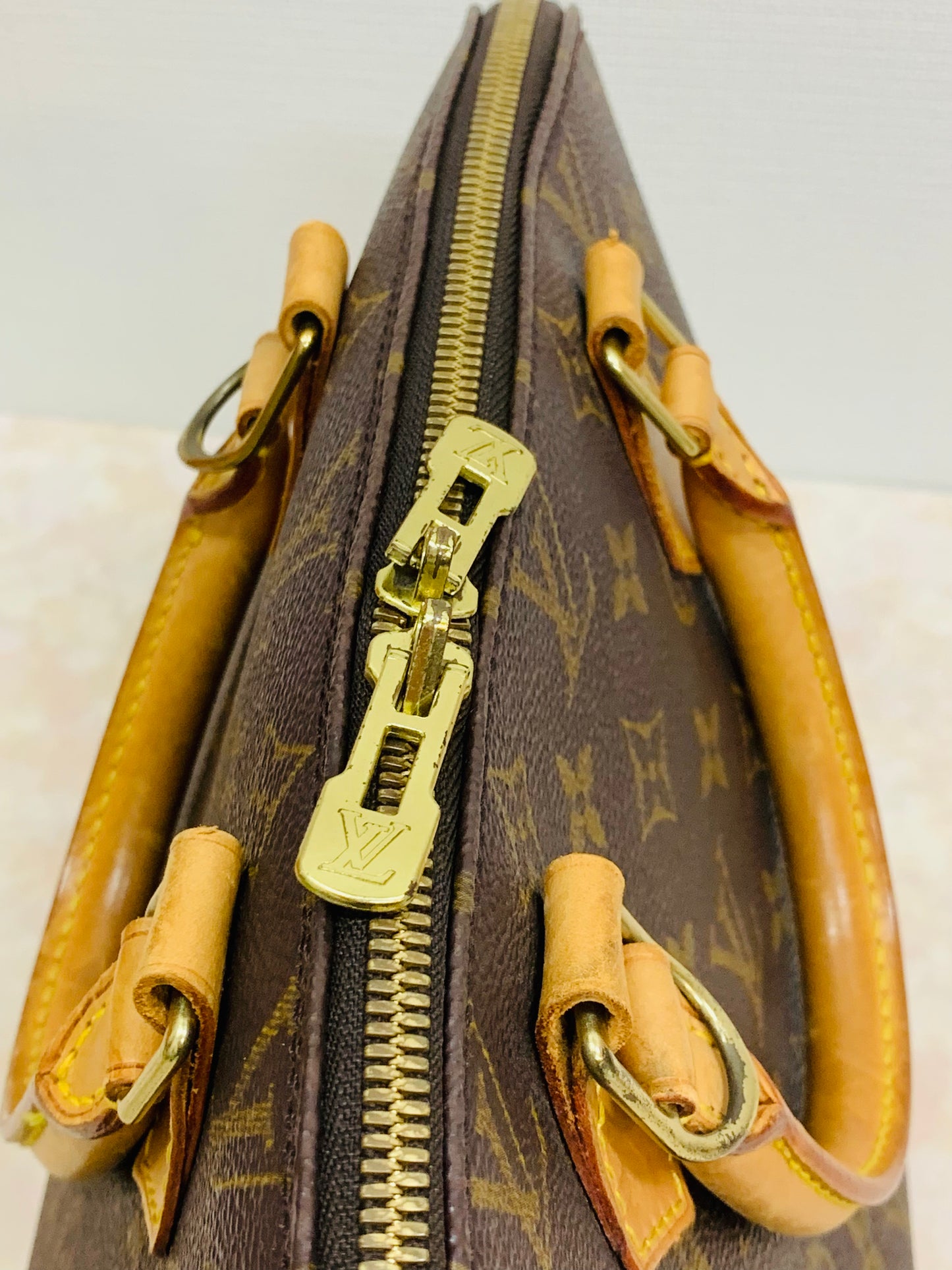 Authentic Louis Vuitton Alma PM