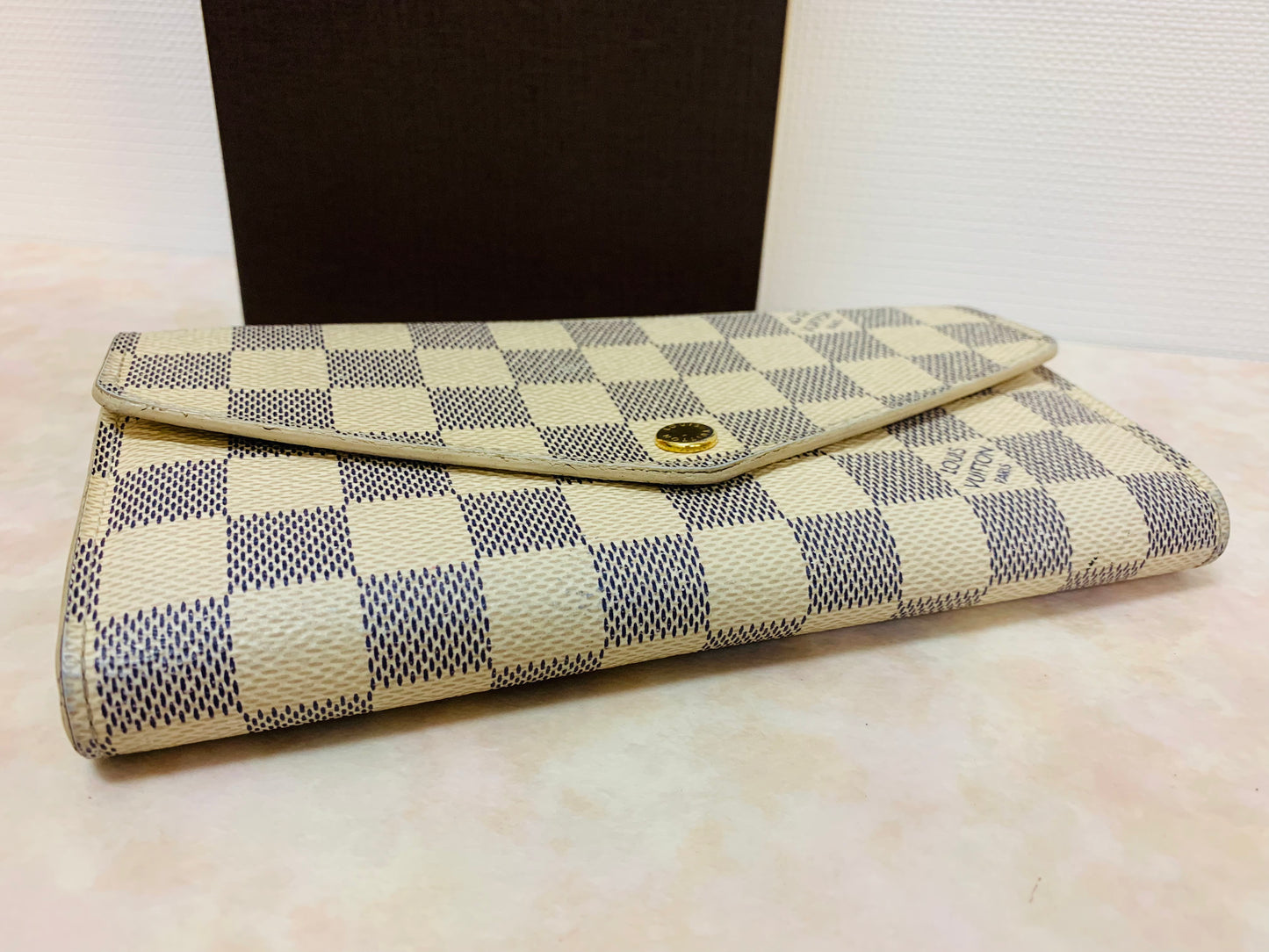 LOUIS VUITTON Sarah wallet DA New Model