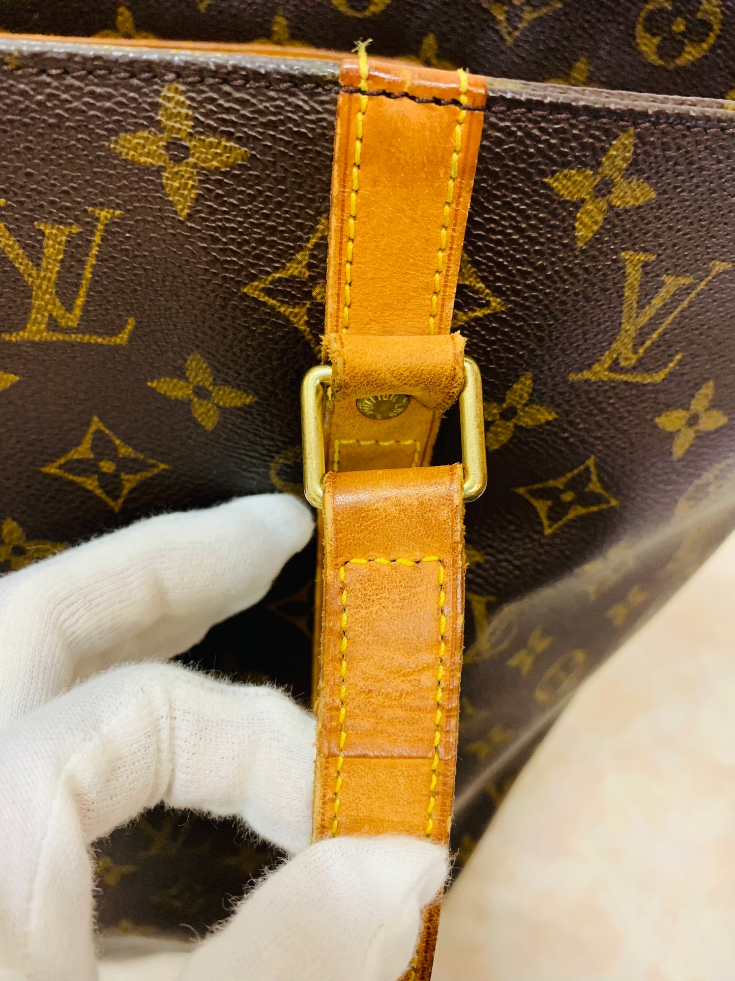LOUIS VUITTON Sac Shopping Tote