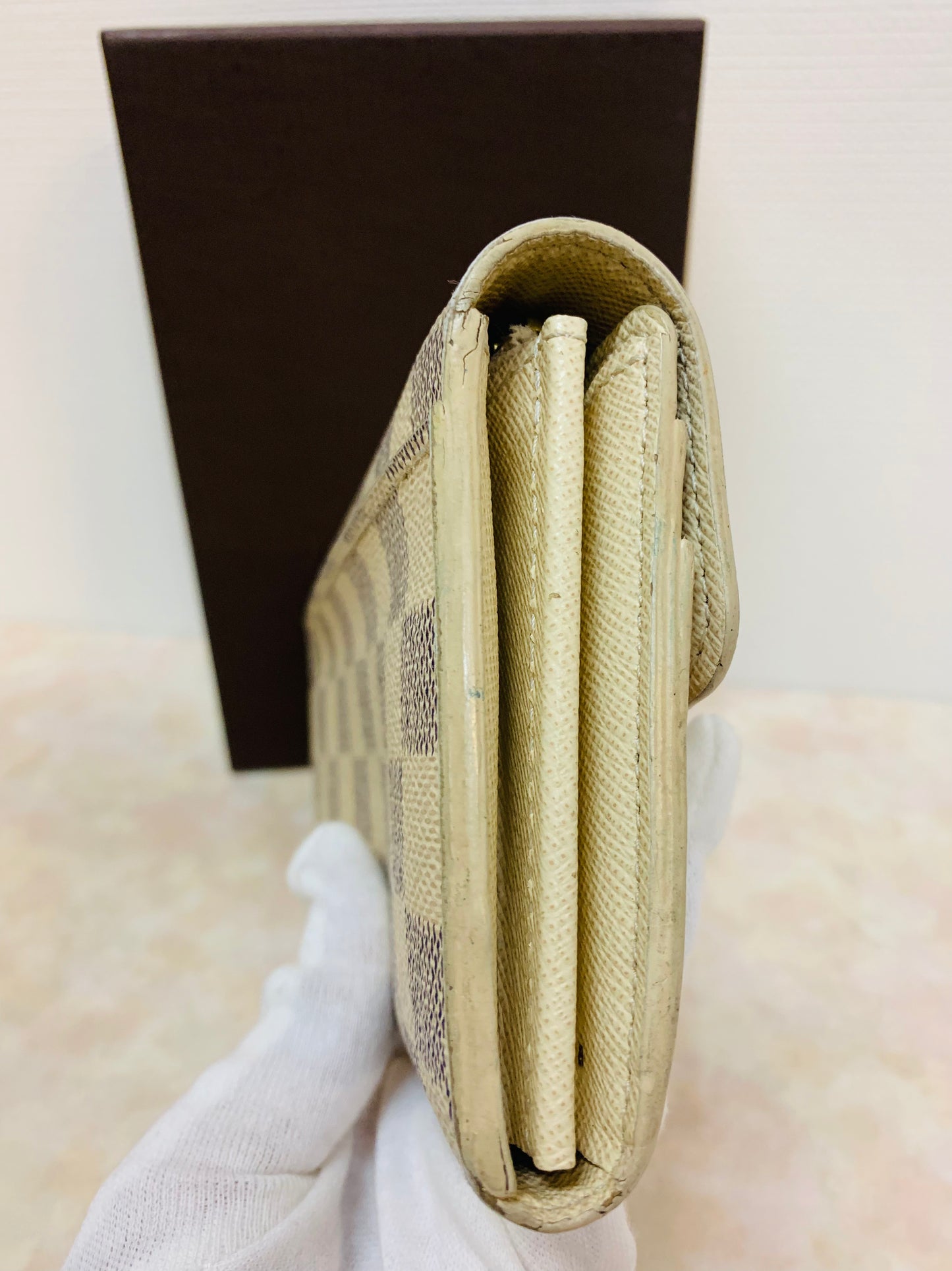 LOUIS VUITTON Sarah wallet DA New Model