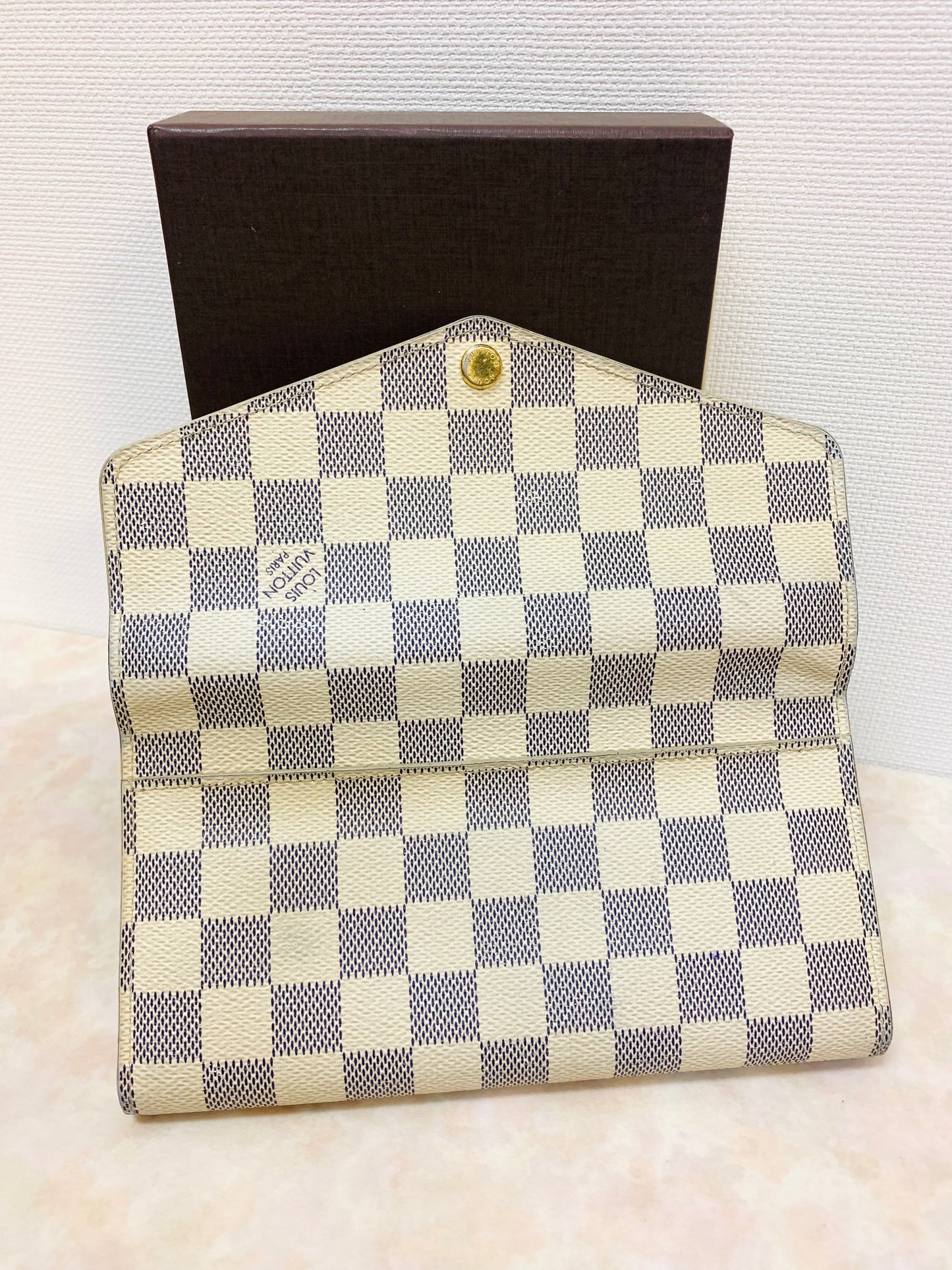 LOUIS VUITTON Sarah wallet DA New Model