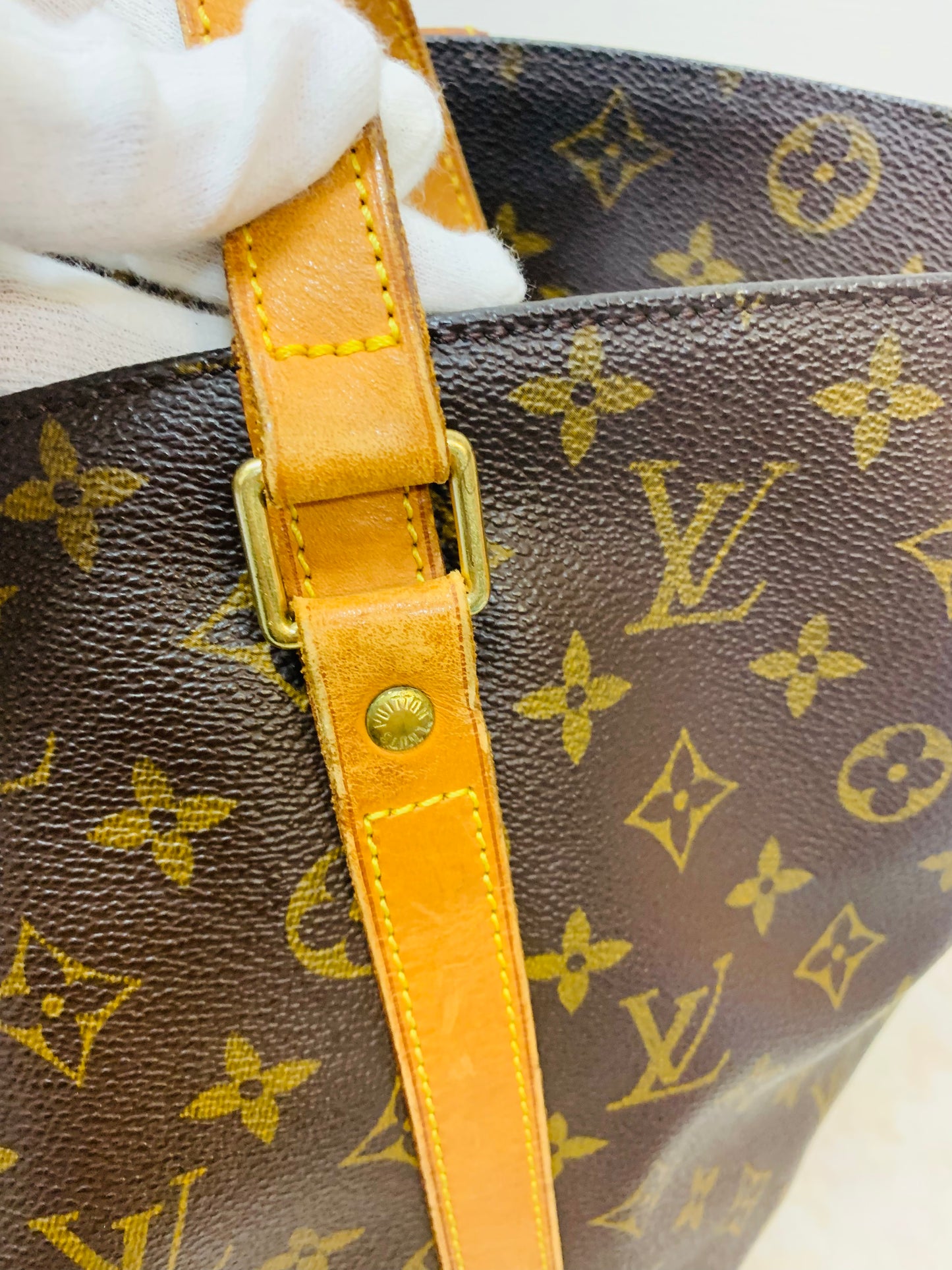 LOUIS VUITTON Sac Shopping Tote