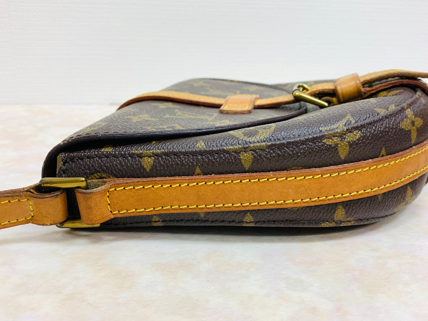 Authentic LOUIS VUITTON Chantilly PM