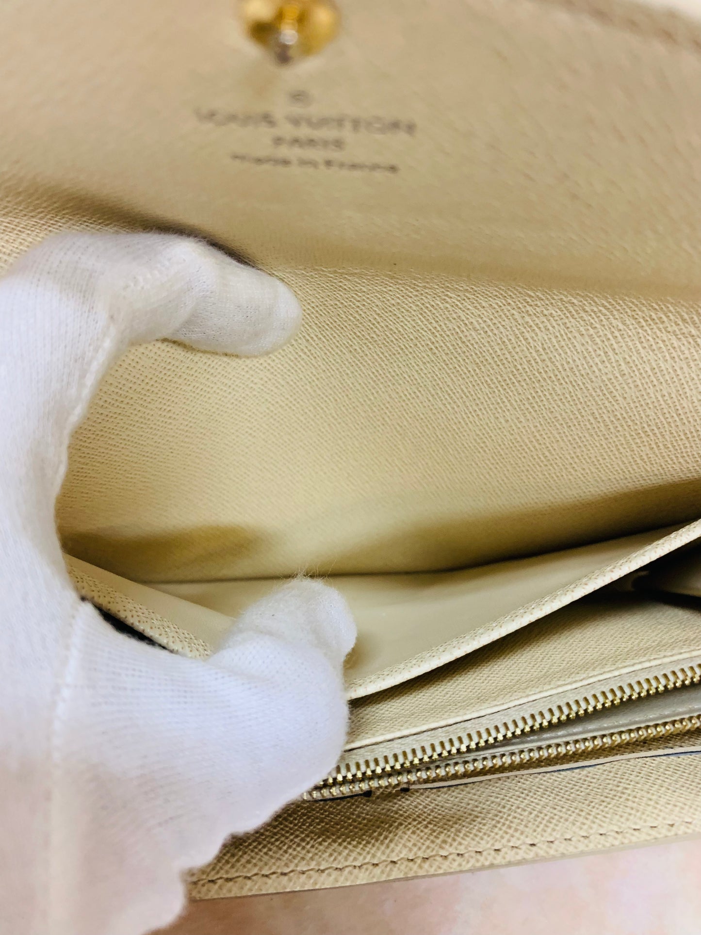 LOUIS VUITTON Sarah wallet DA New Model