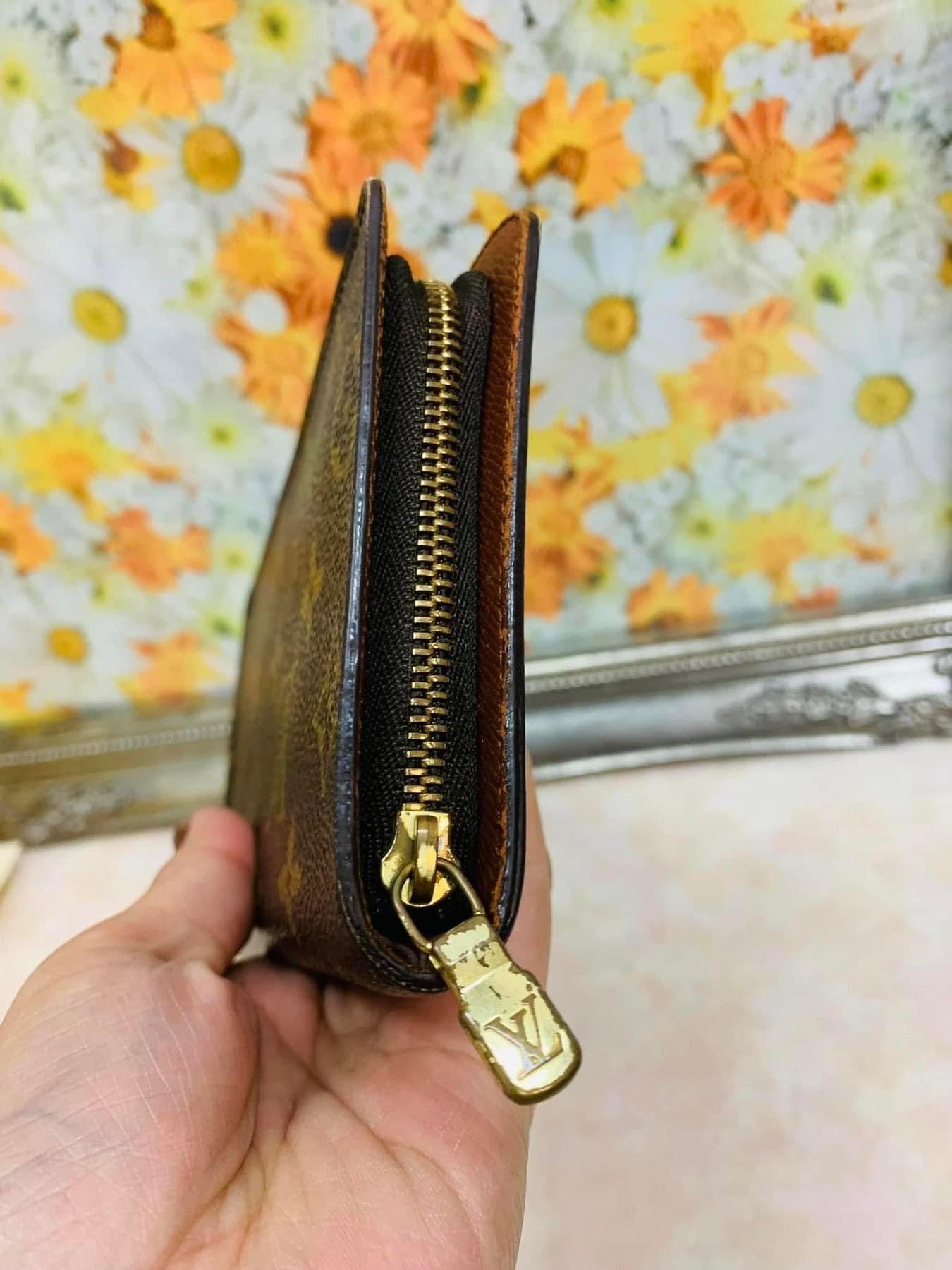 LOUIS VUITTON Zippy Compact wallet old model