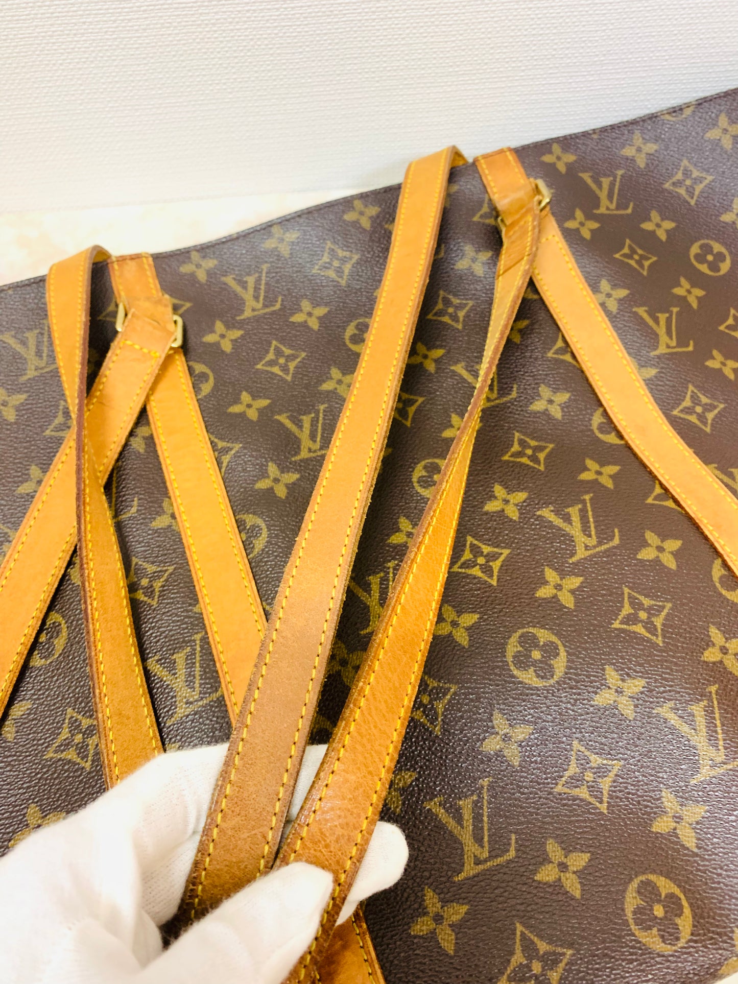 LOUIS VUITTON Sac Shopping Tote