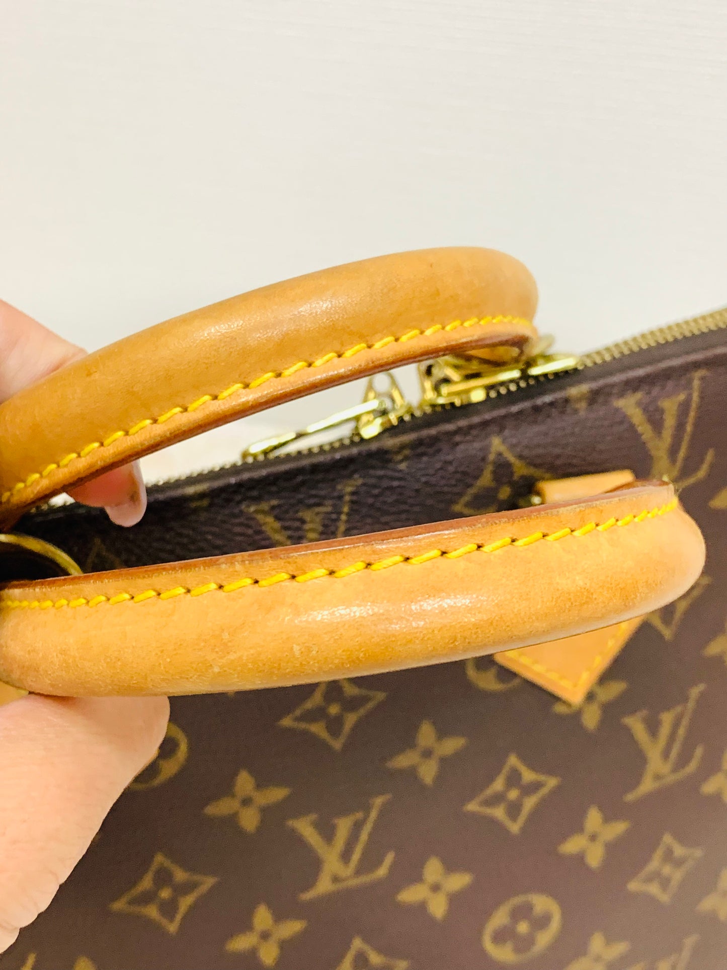 Authentic Louis Vuitton Alma PM