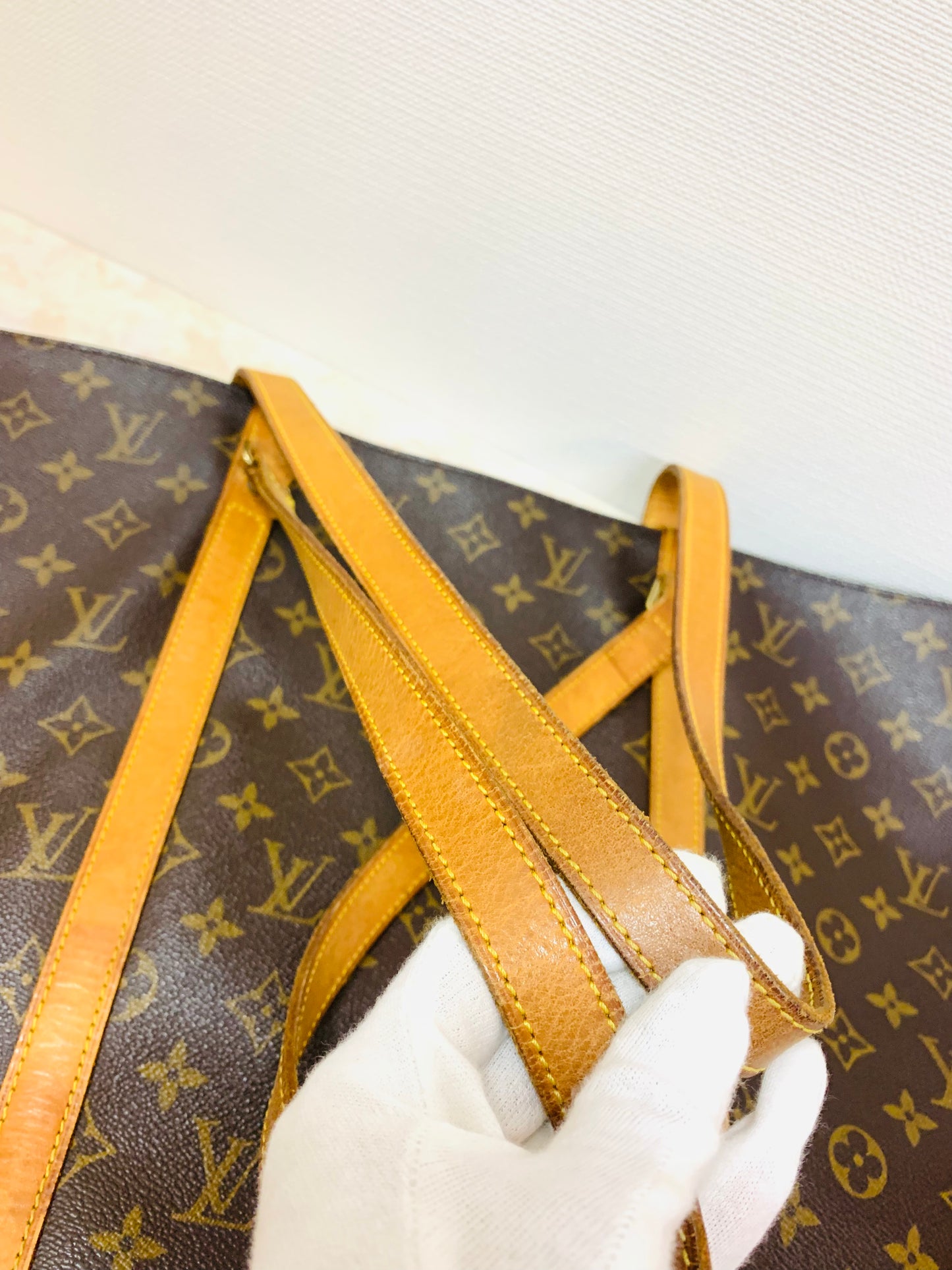 LOUIS VUITTON Sac Shopping Tote
