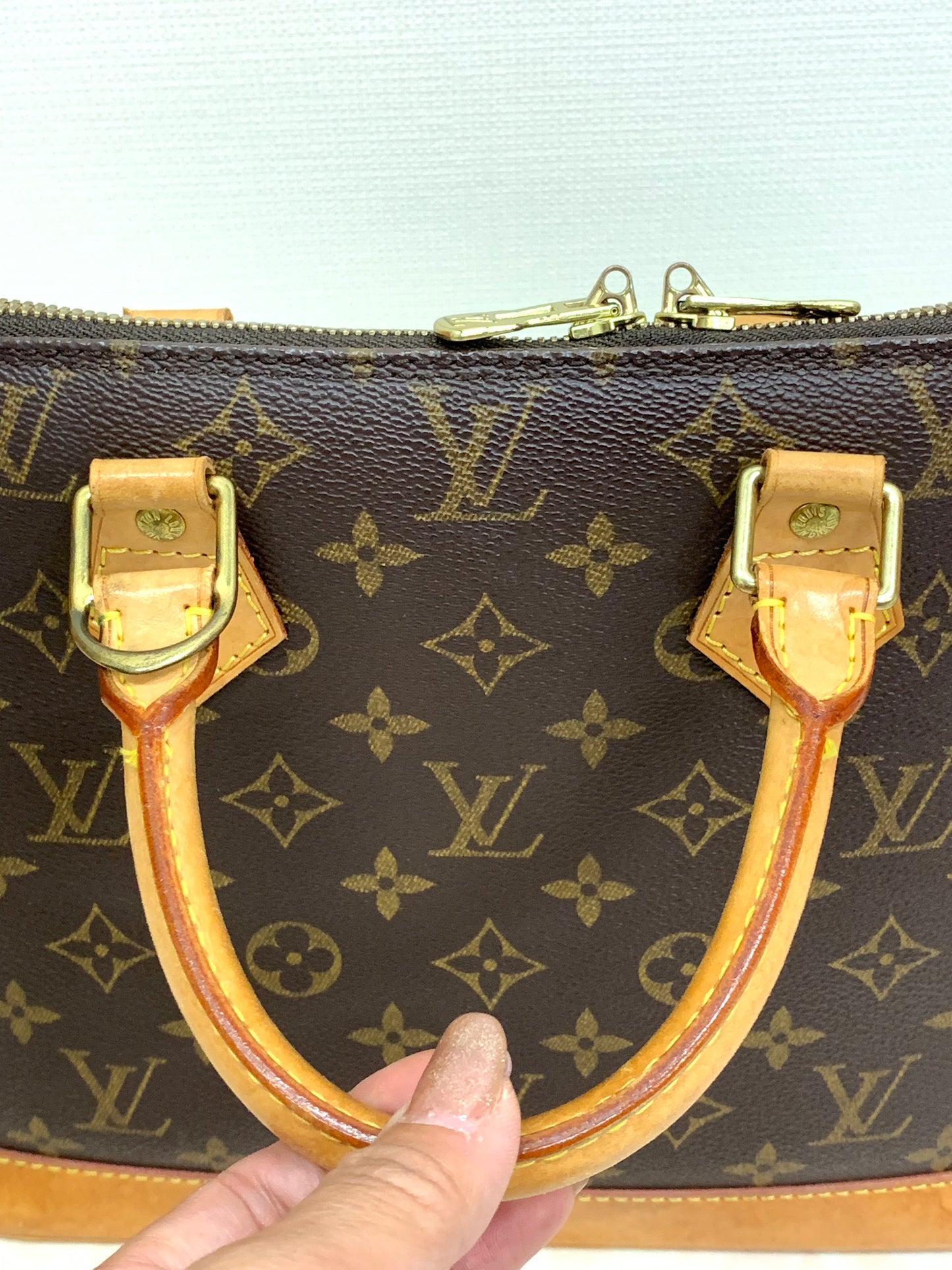 Authentic Louis Vuitton Alma PM