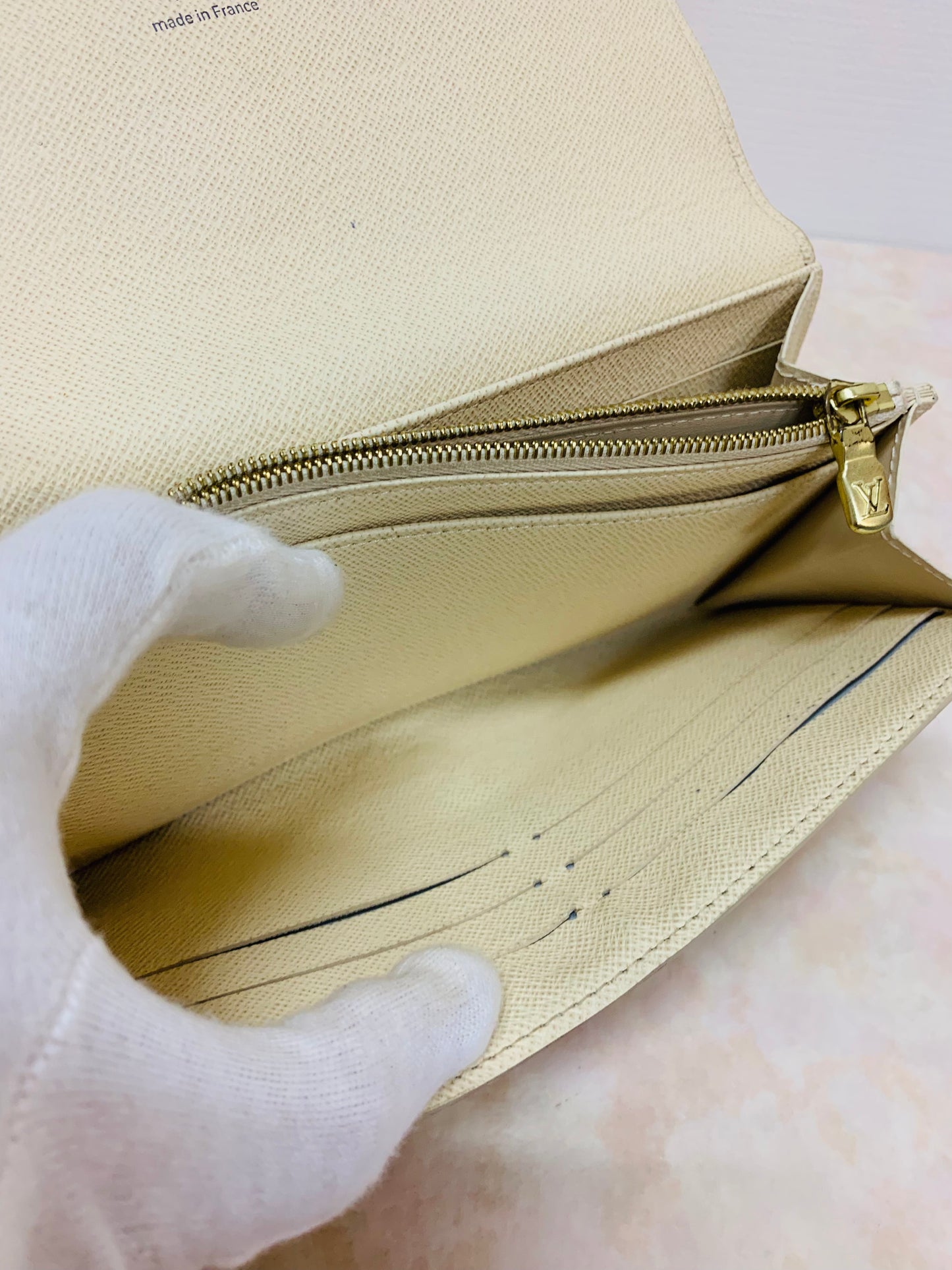 LOUIS VUITTON Sarah wallet DA New Model