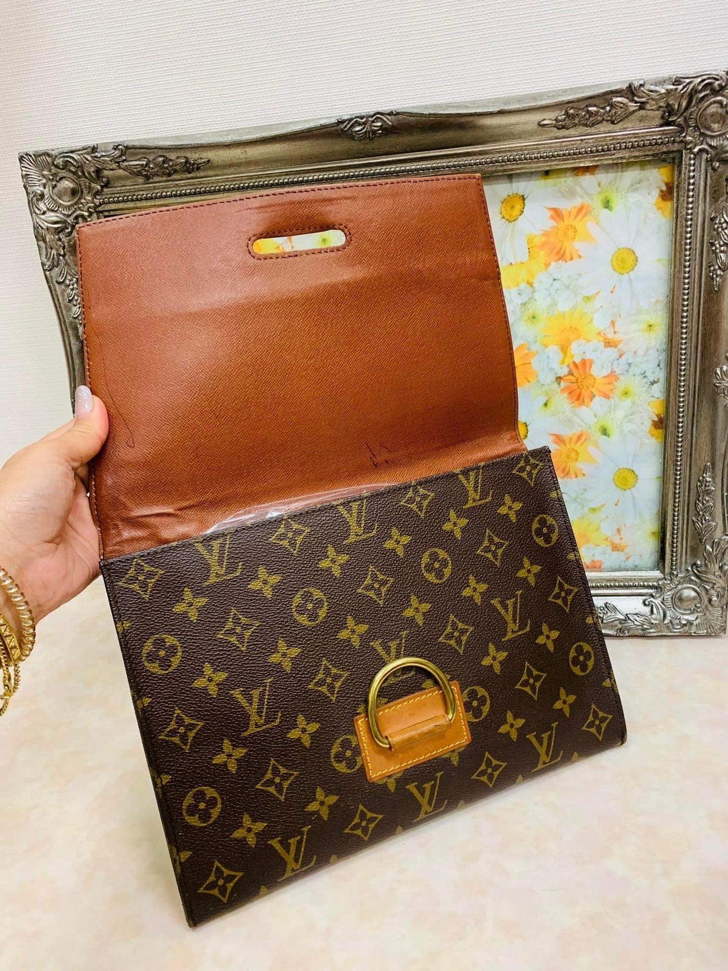 Louis Vuitton Lena Clutch Bag