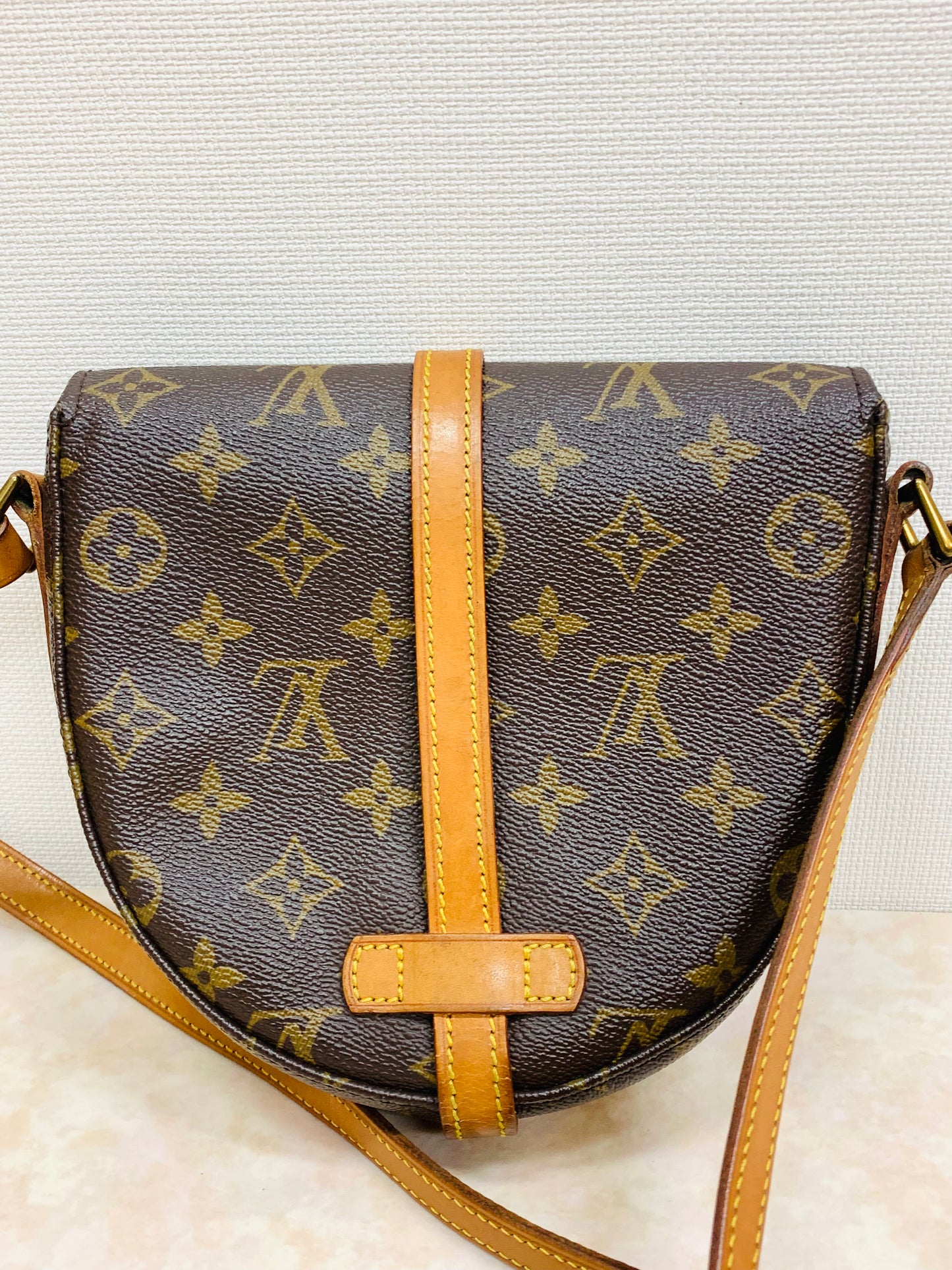 Authentic LOUIS VUITTON Chantilly PM