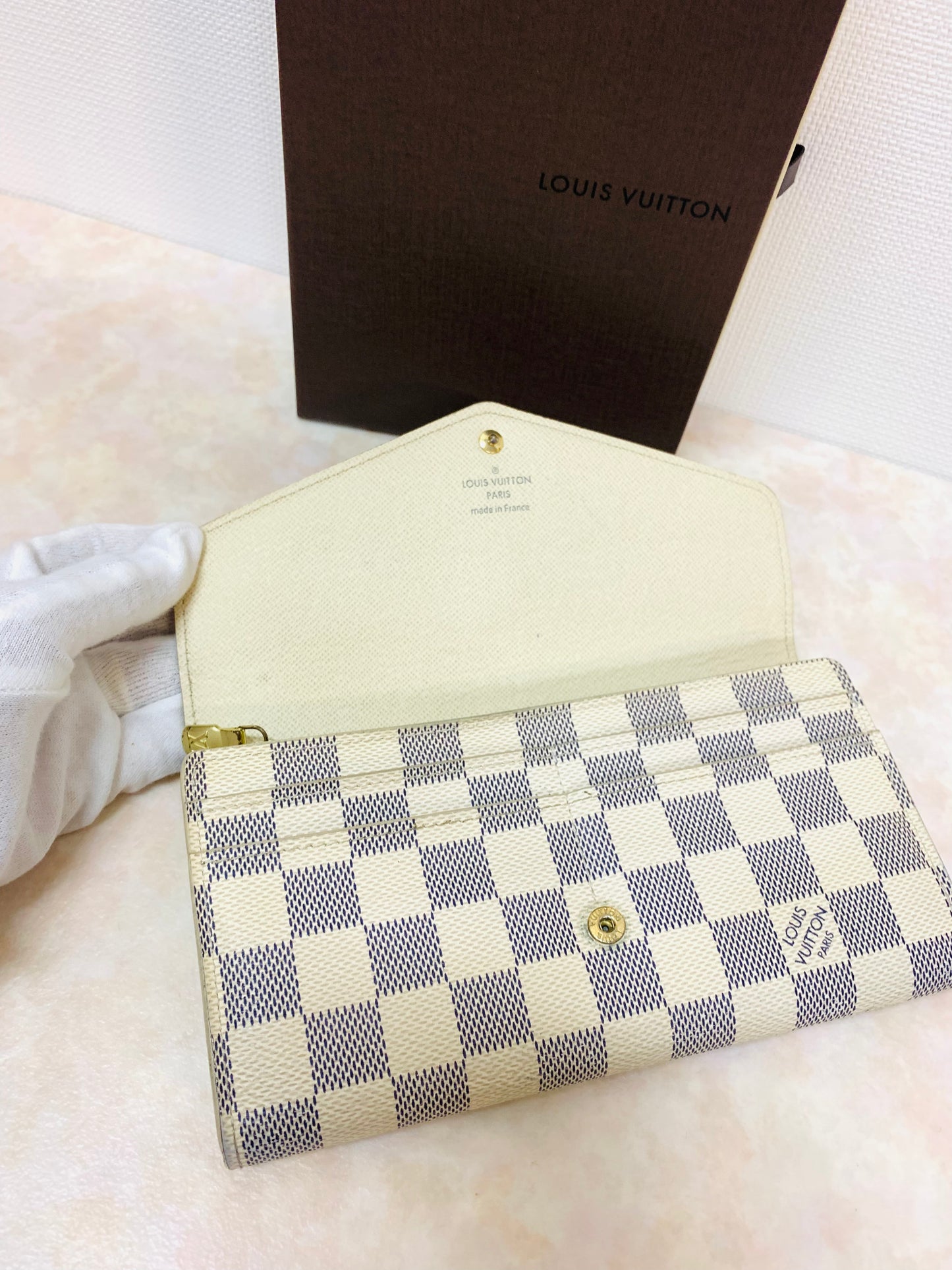 LOUIS VUITTON Sarah wallet DA New Model