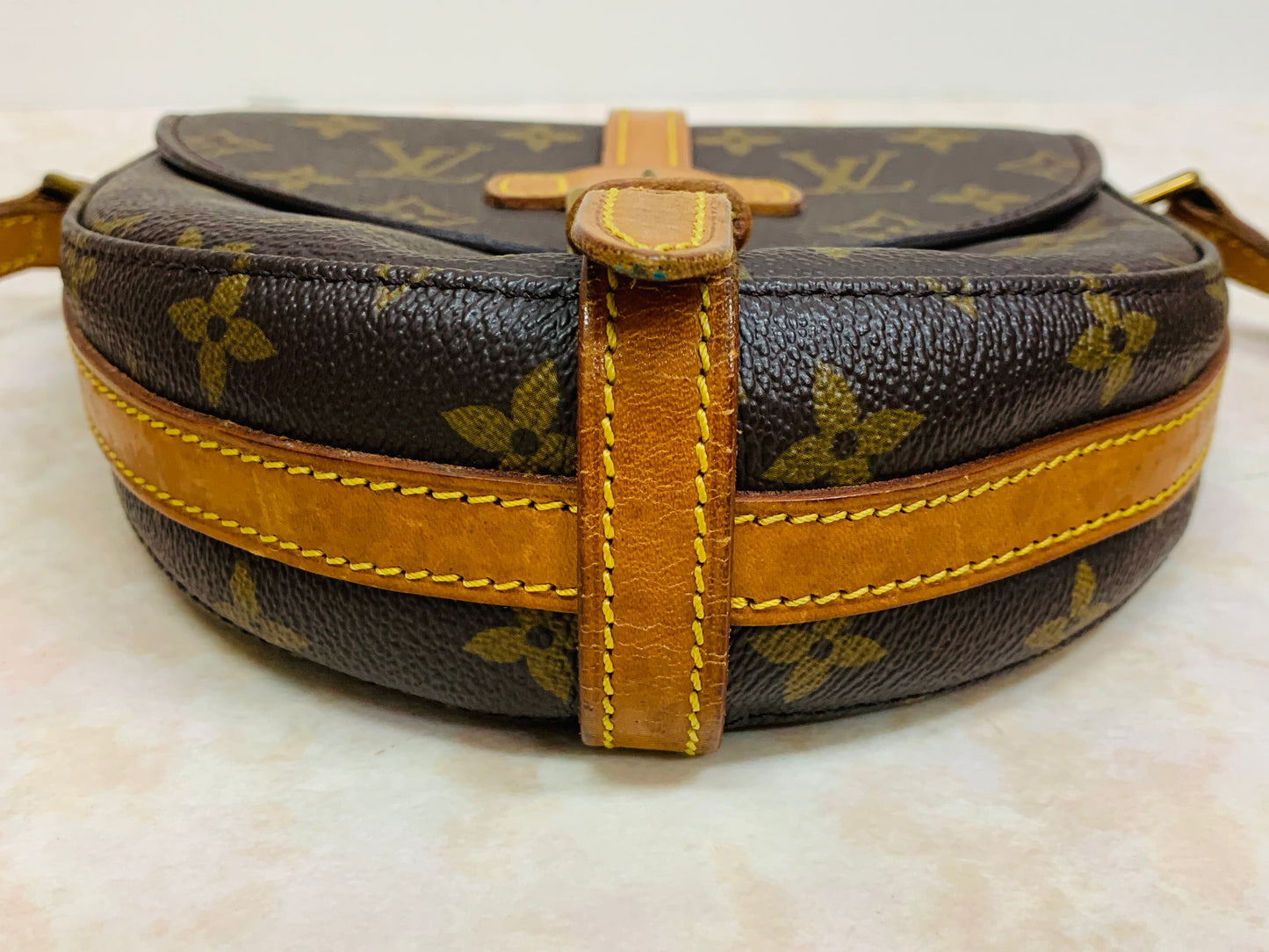 Authentic LOUIS VUITTON Chantilly PM