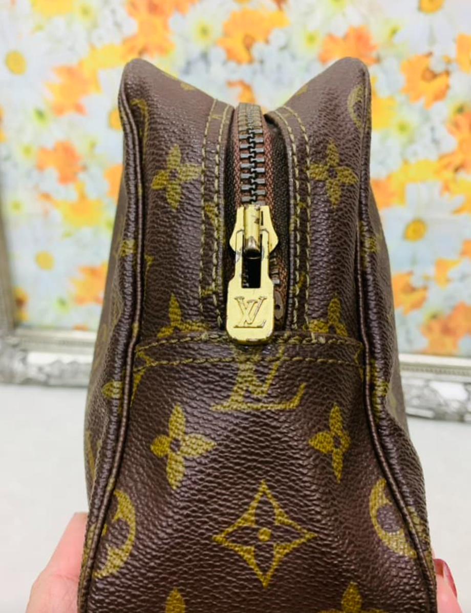 Louis Vuitton Trousse 28