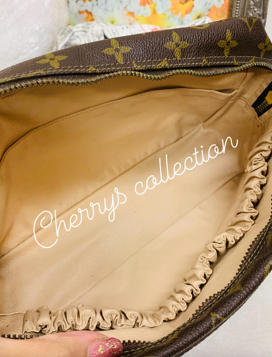 Louis Vuitton Trousse 28