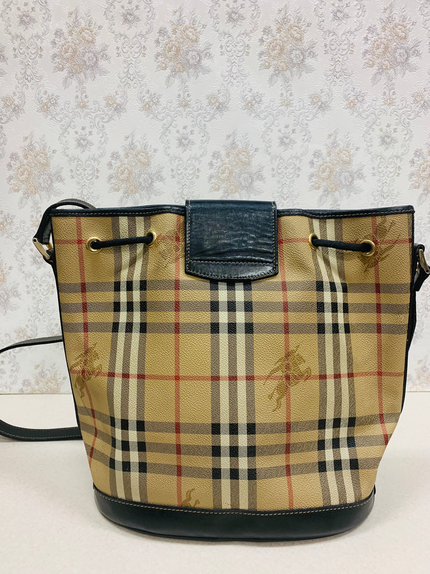 Vintage Burberry Bucket bag