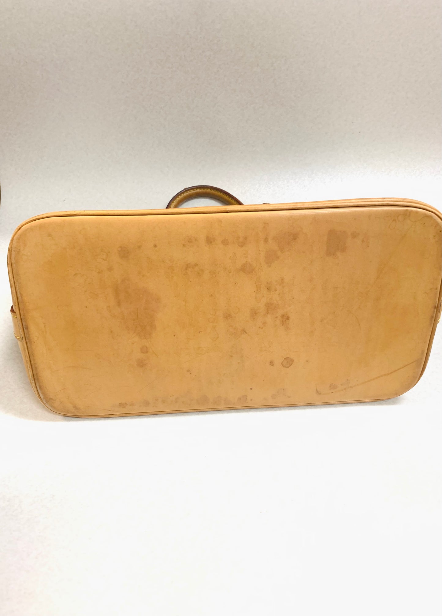 LOUIS VUITTON Monogram Alma PM