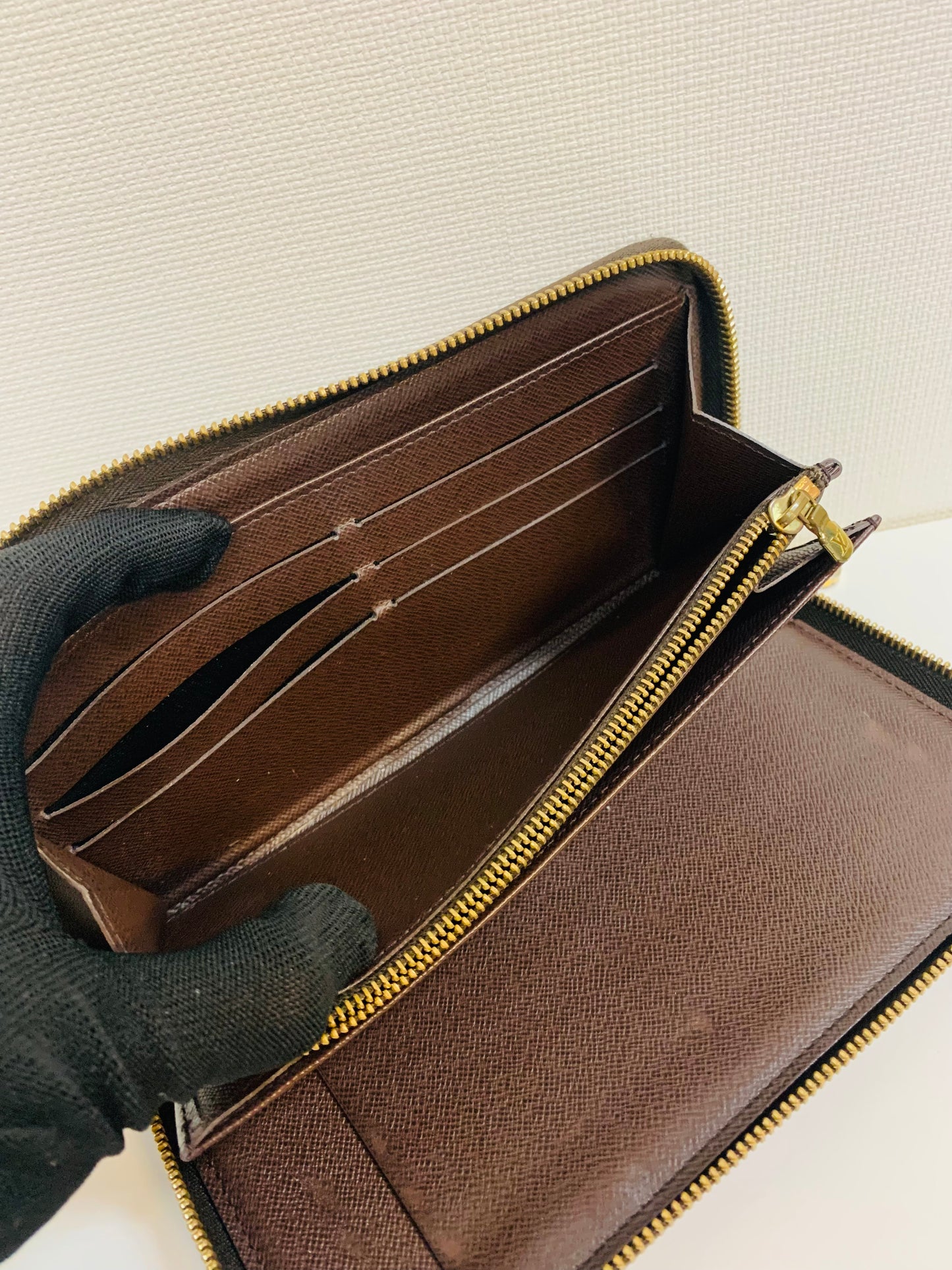 USED LOUIS VUITTON ZIPPY WALLET ORGANIZER DE