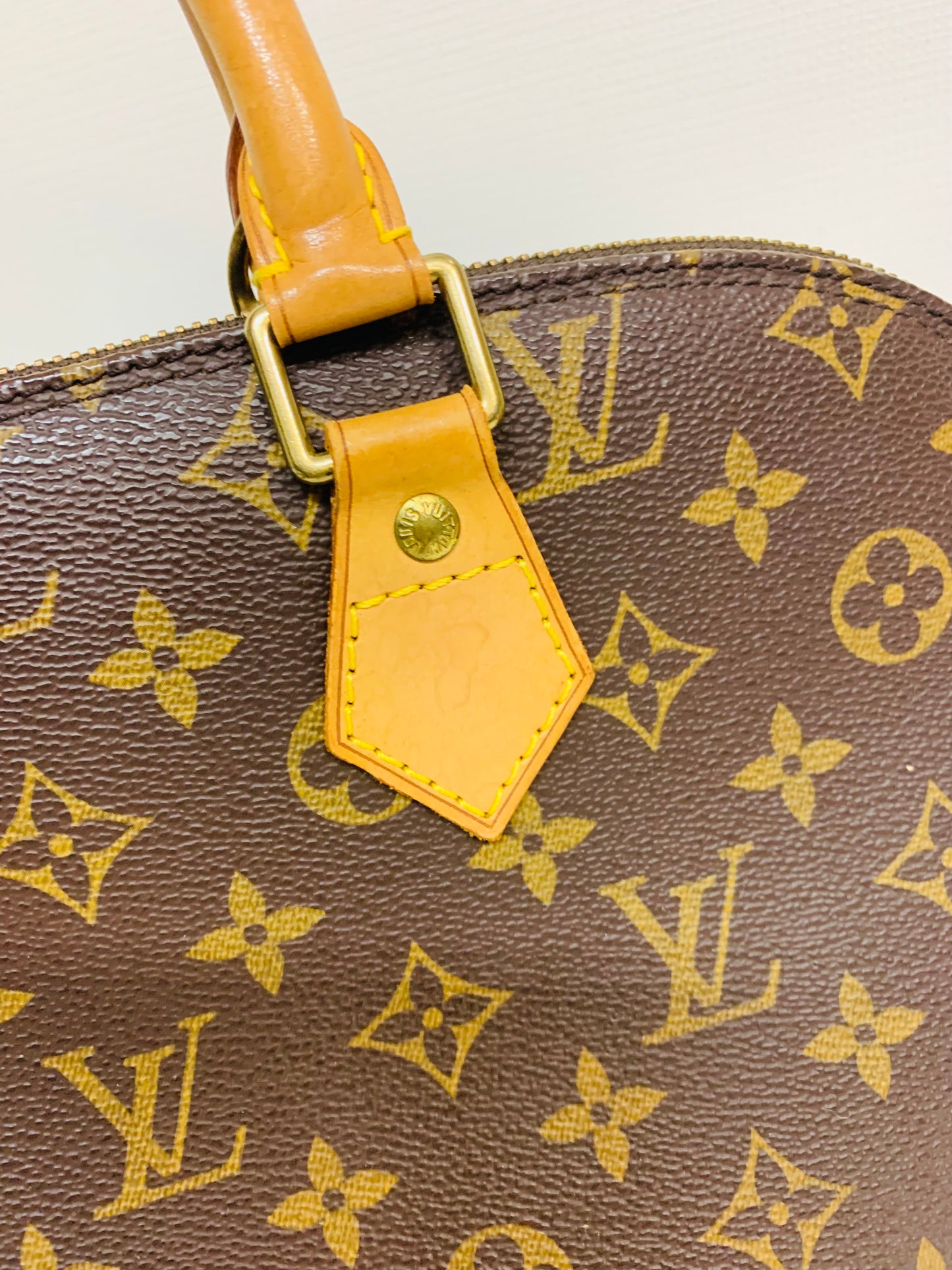 Louis Vuitton Monogram Alma PM